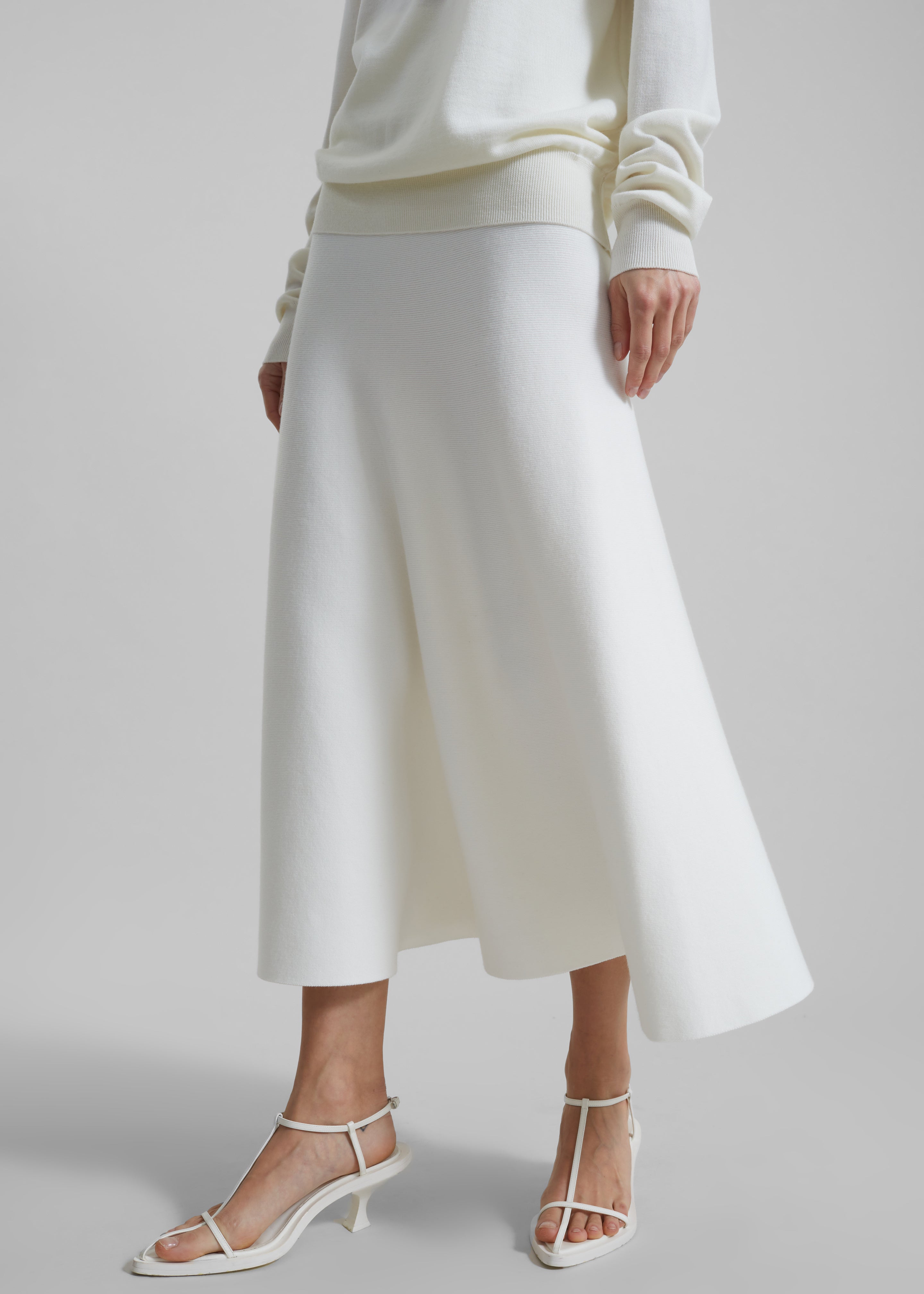 Gabrielle Knit Midi Skirt Off White The Frankie Shop