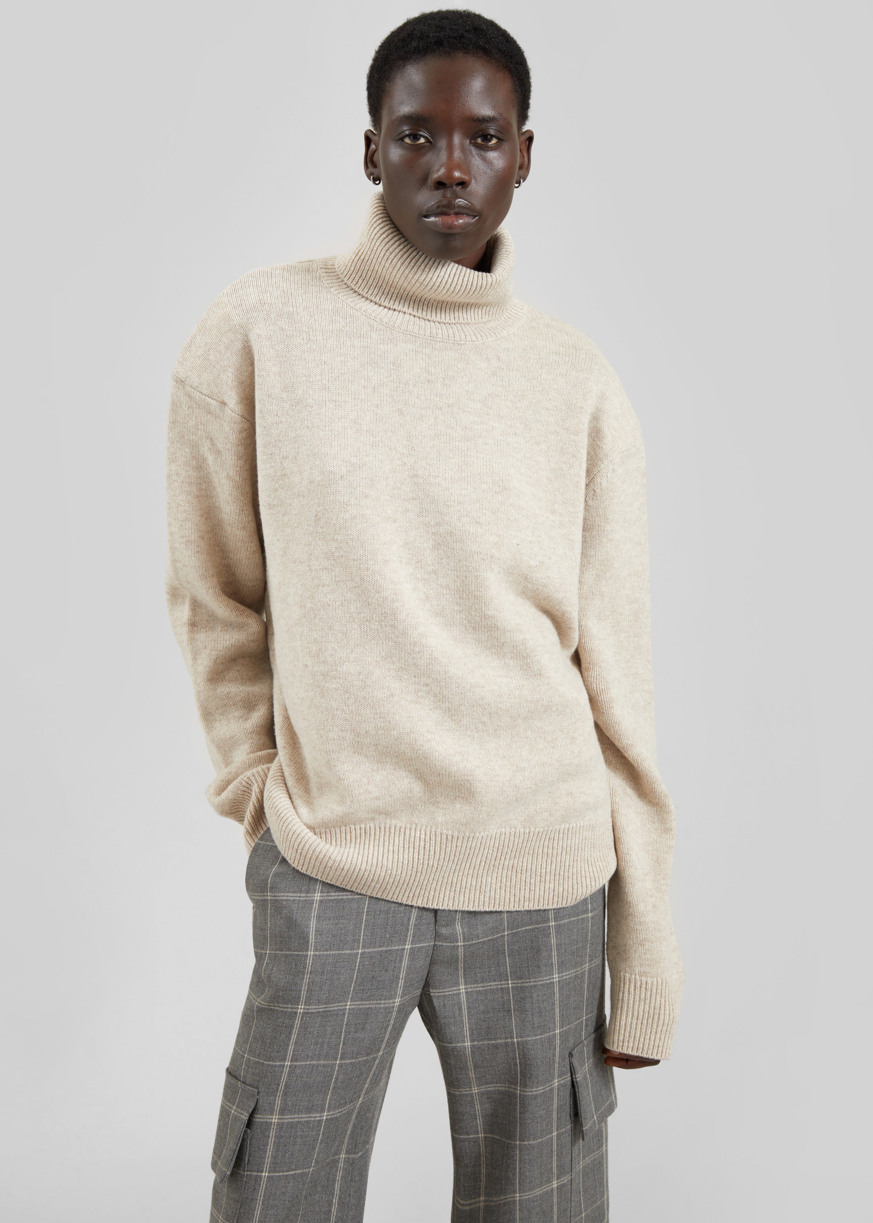 Gala Padded Knit Turtleneck - Light Beige - 1