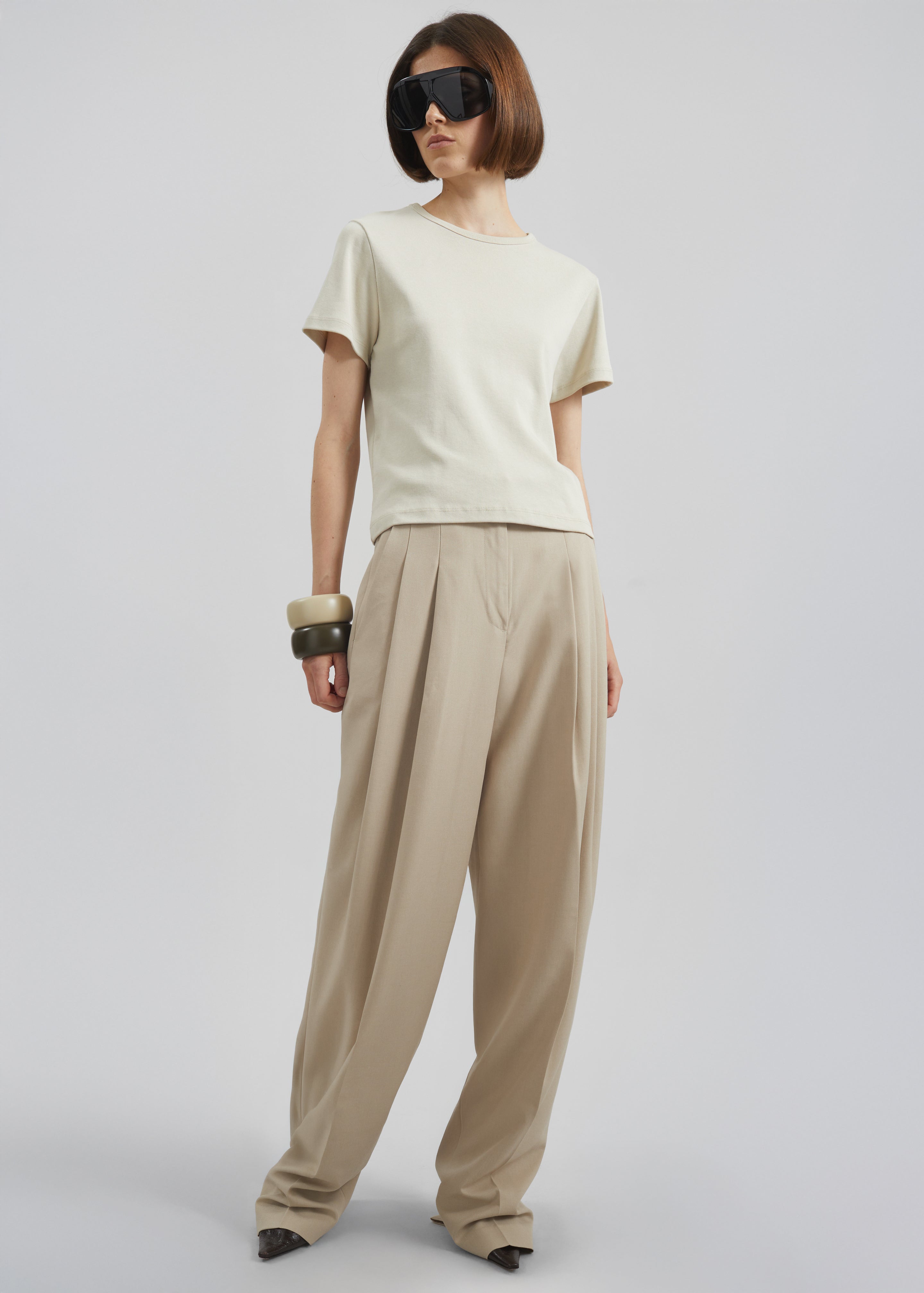 Gelso Pleated Twill Trousers - Beige – The Frankie Shop