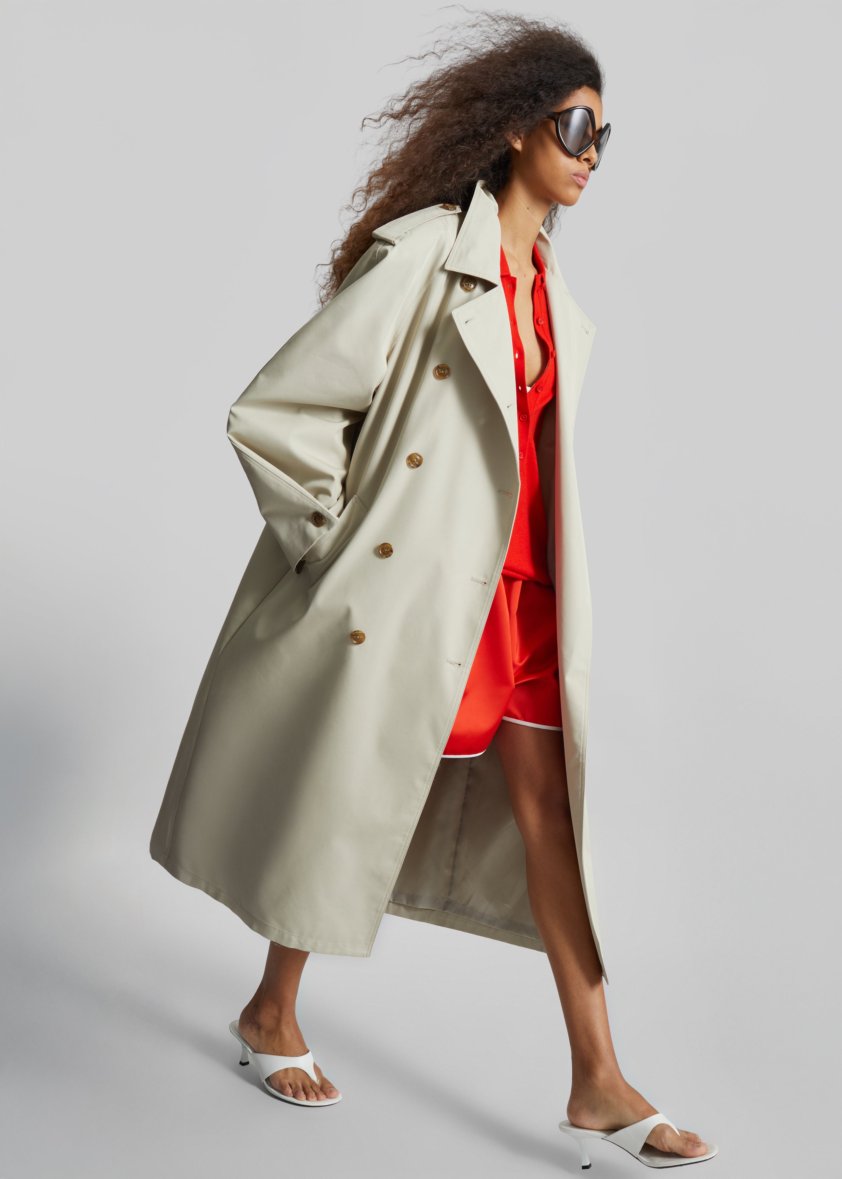 poppy flared trench coat（beige）新品未開封 Genoa Padded Trench Coat - Beige – The Frankie Shop