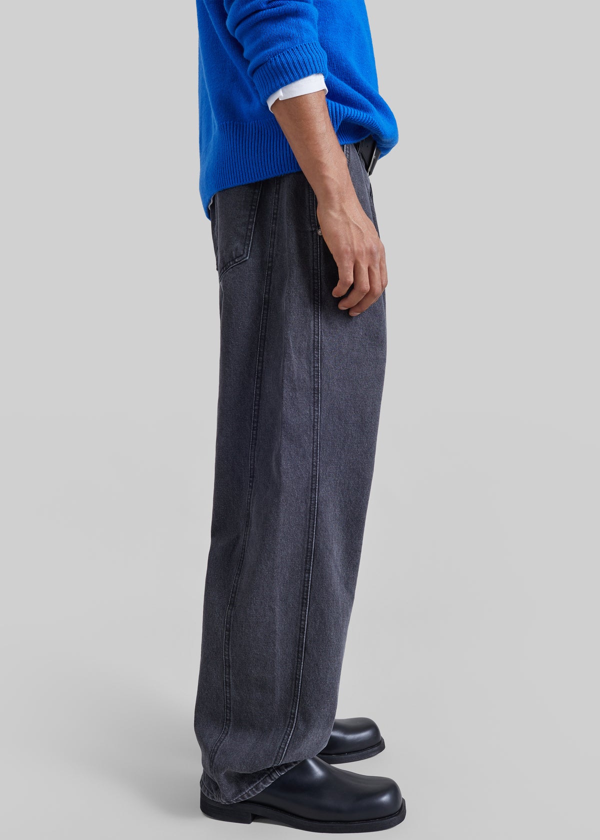 Germain Pleated Jeans - Grey Wash