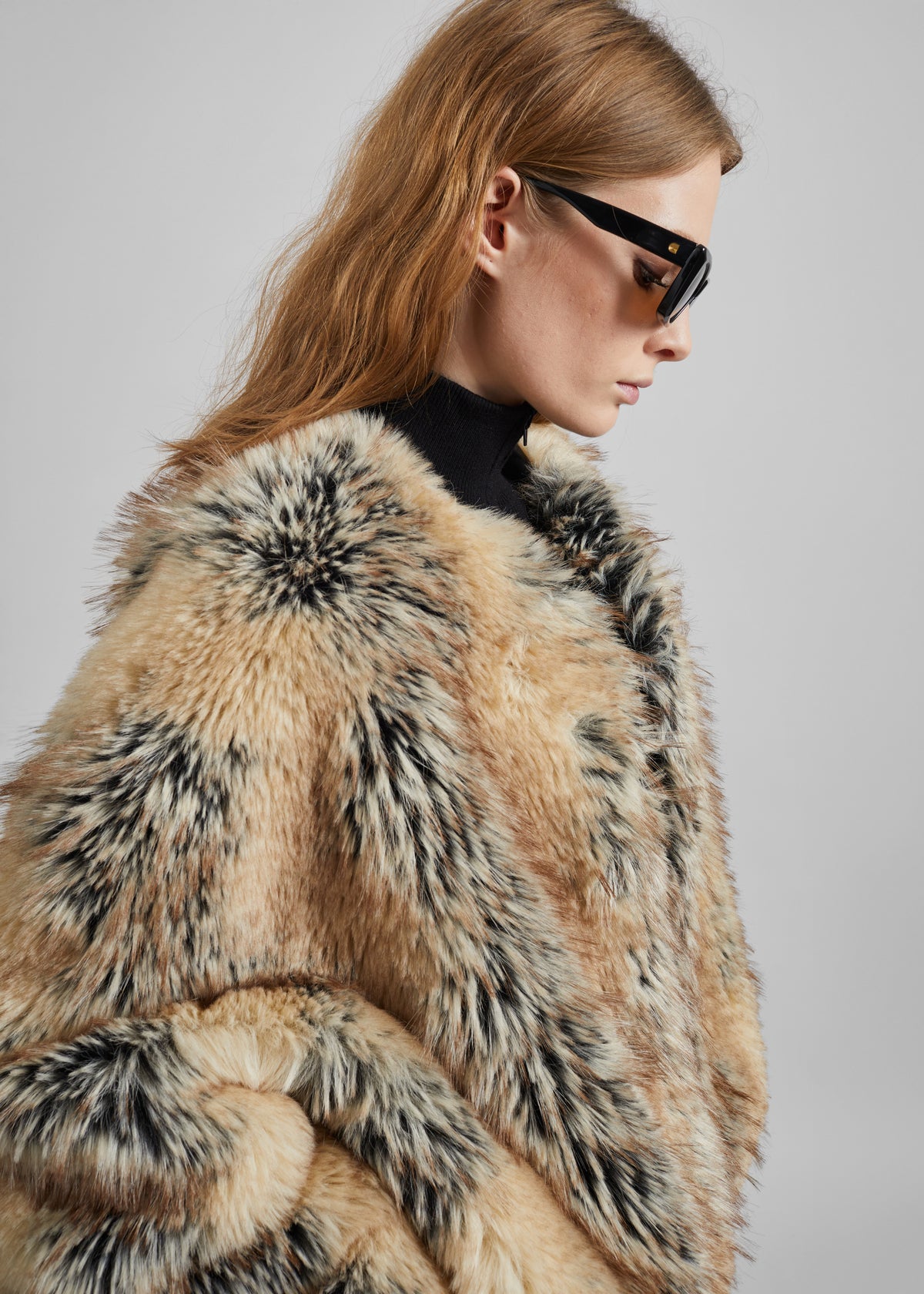 Gina Faux Fur Bomber Jacket - Beige Combo