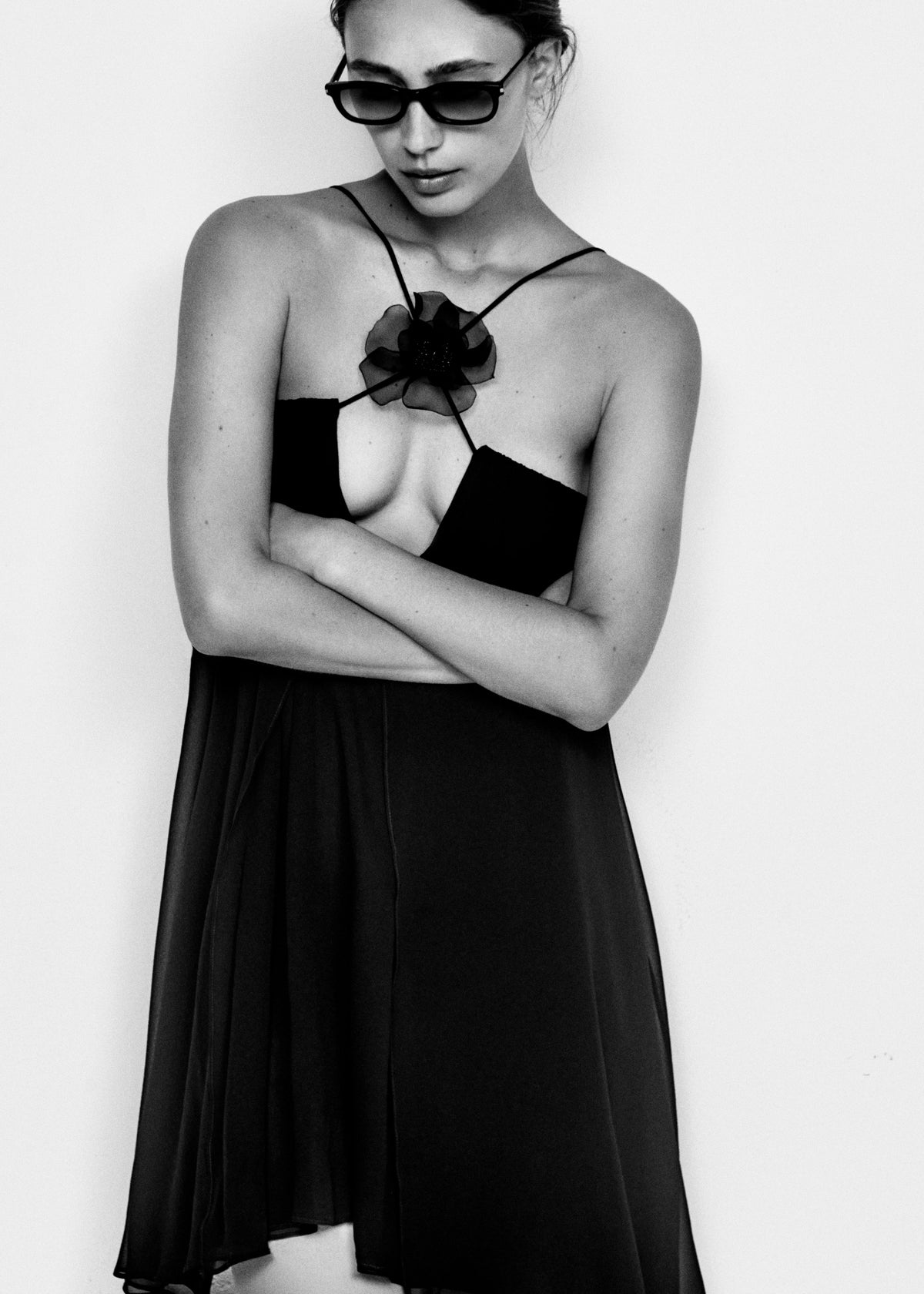 Gince Goods Danny Small Sunglasses - Black/Gradient Brown - 5