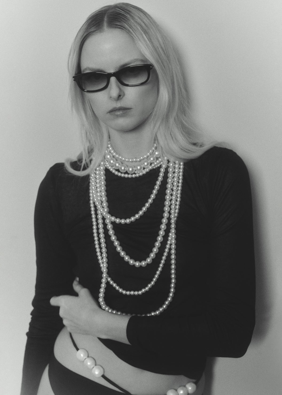 Gince Goods Danny Small Sunglasses - Black/Gradient Brown - 7