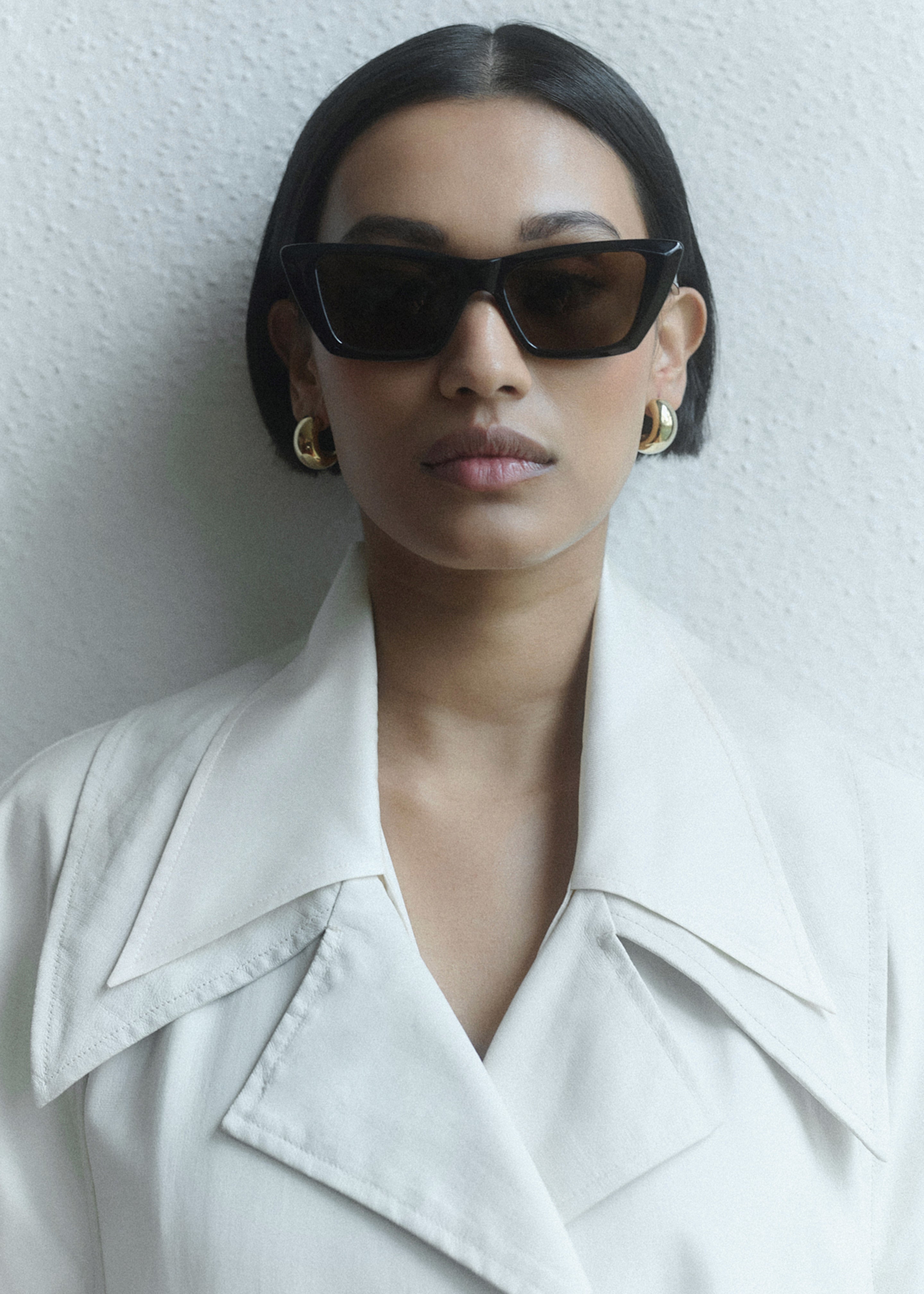 Gince Goods Mac Cat Eye Sunglasses - Black/Gradient Brown - 4