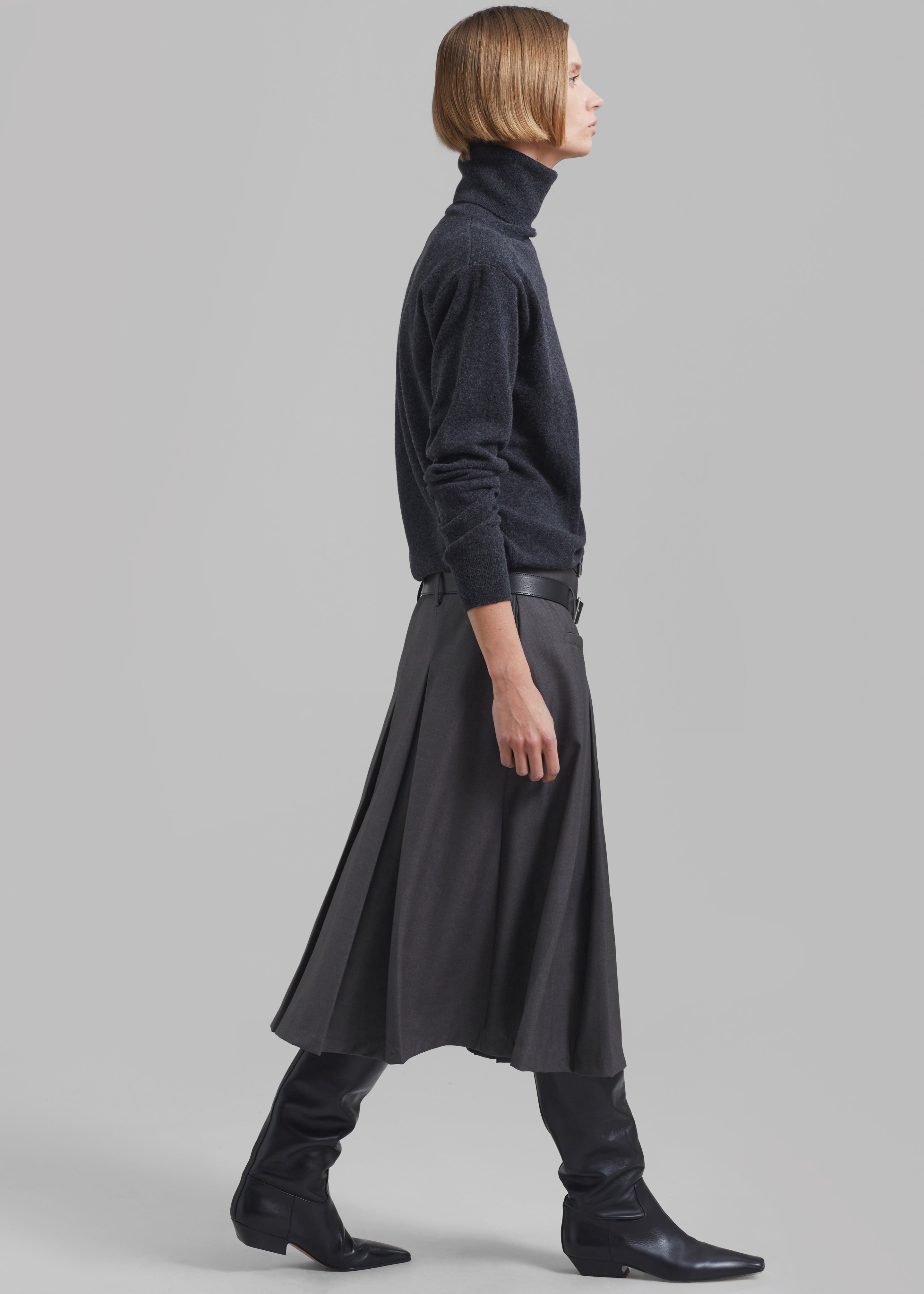 Gisele Pleated Midi Skirt - Grey - 4