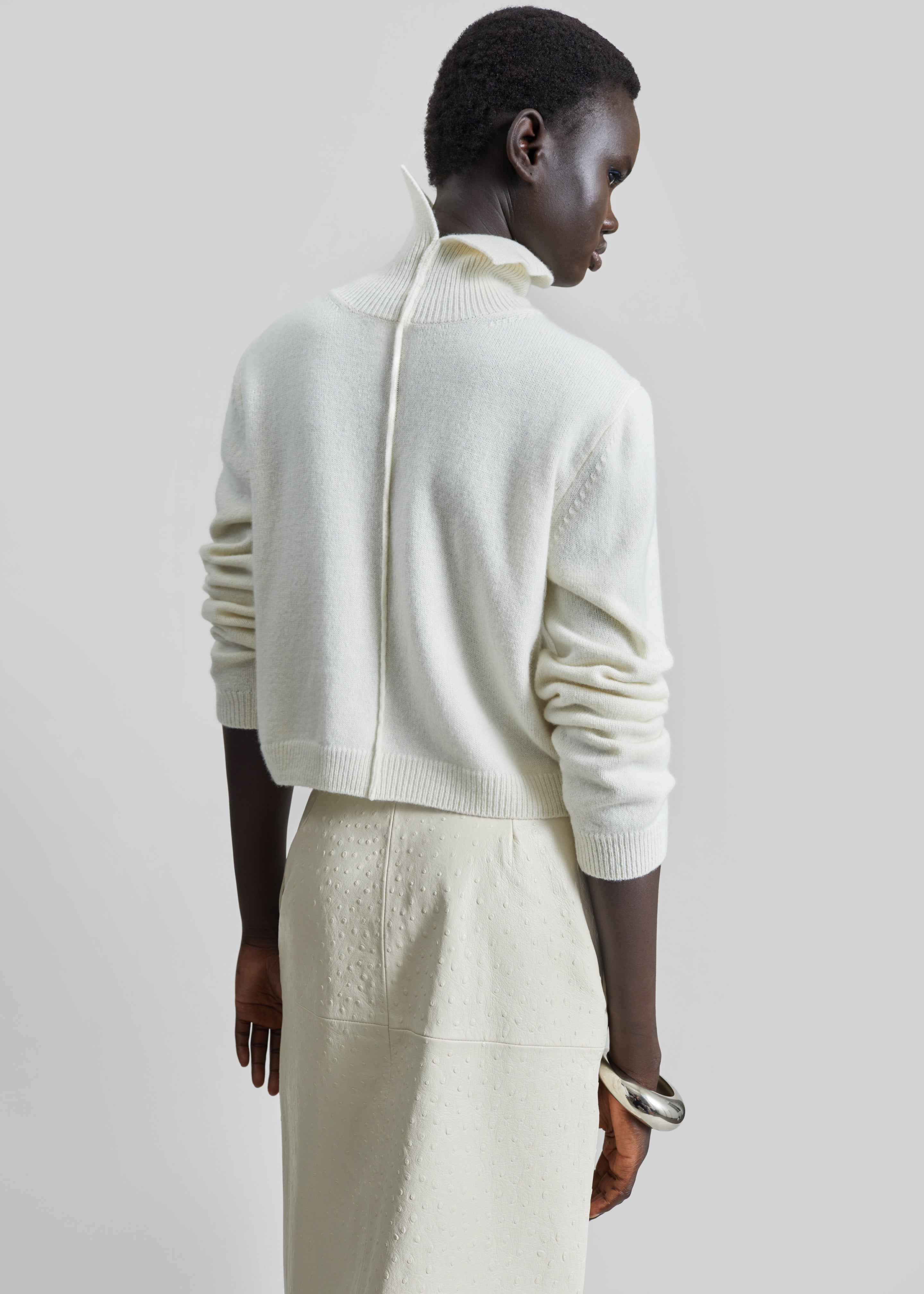 Grenaa Wool Turtleneck Sweater - Ivory - 6