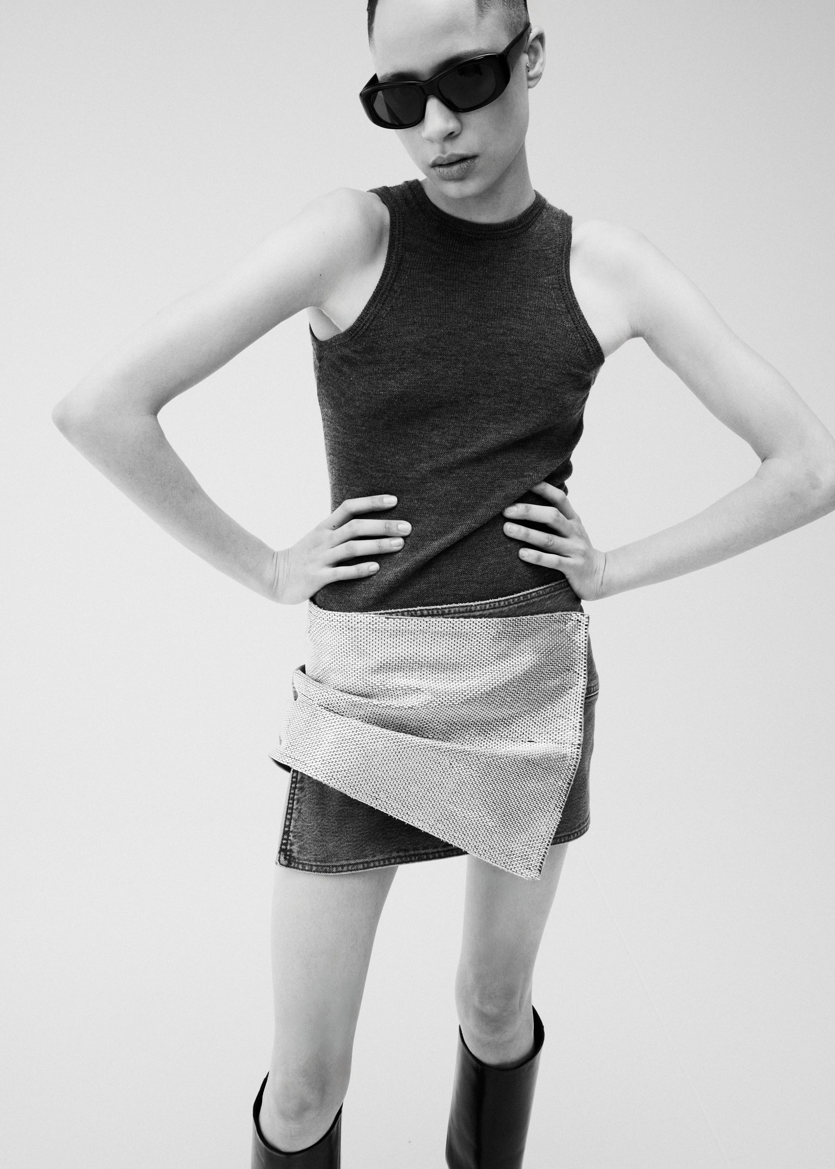 Haikure May Skirt - Stapled Black - 4