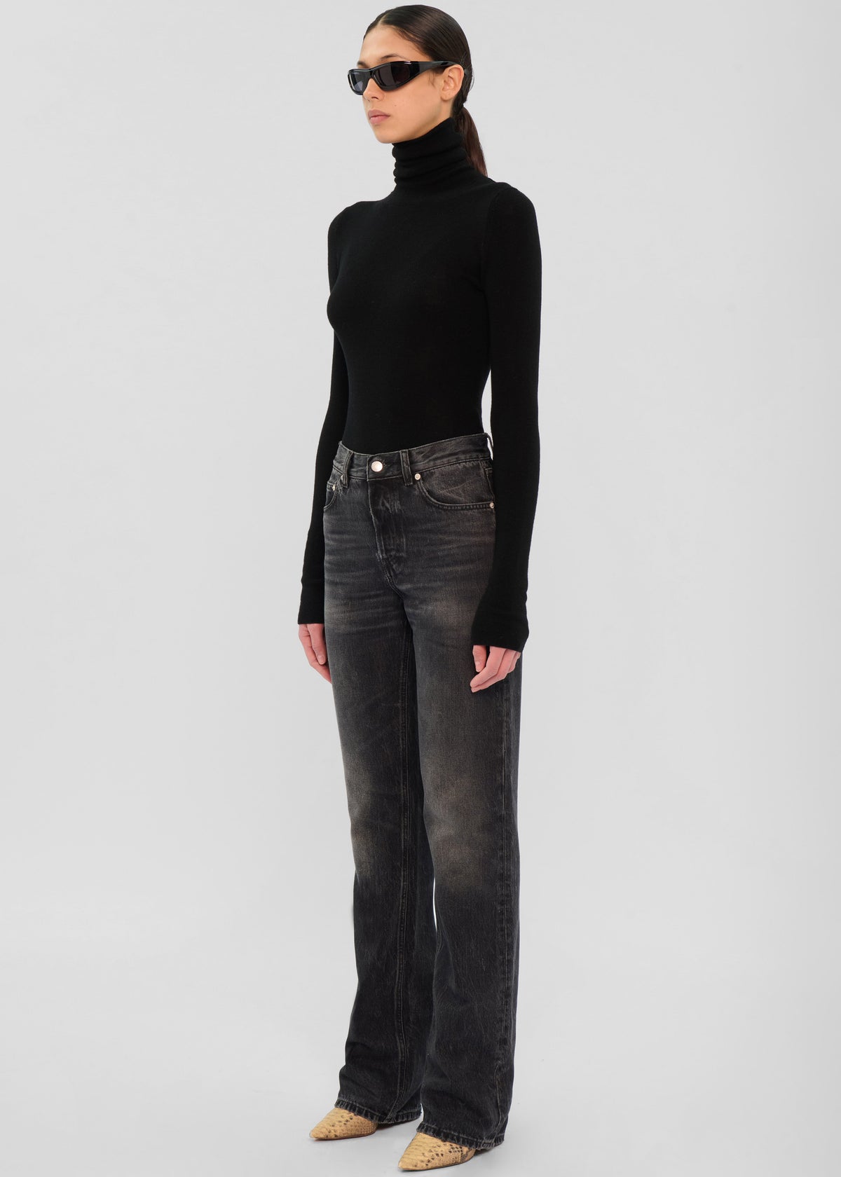 Haikure Star Jeans - Authentic Black Wash - 5