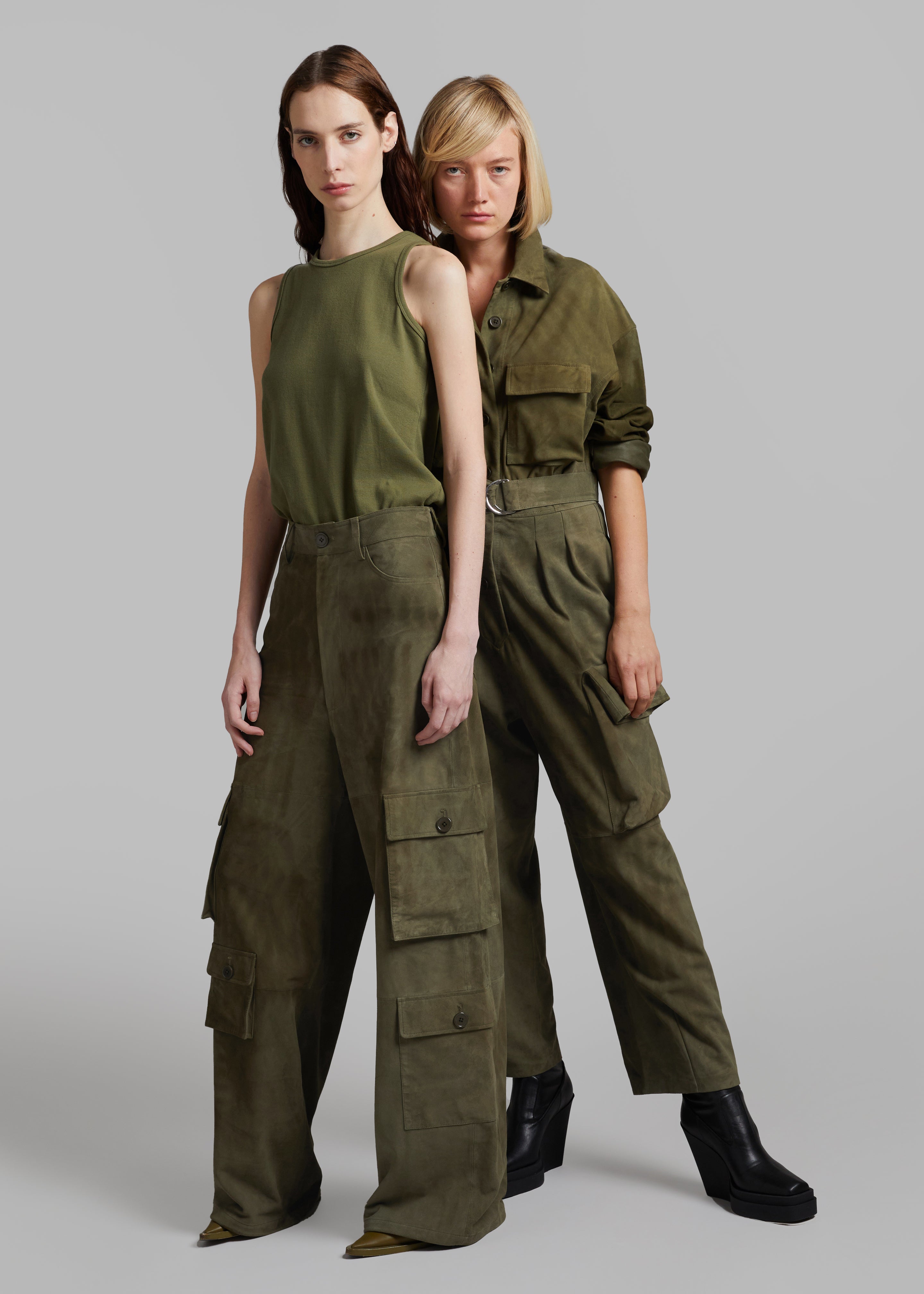 Hailey Suede Oversized Cargo Pants - Olive