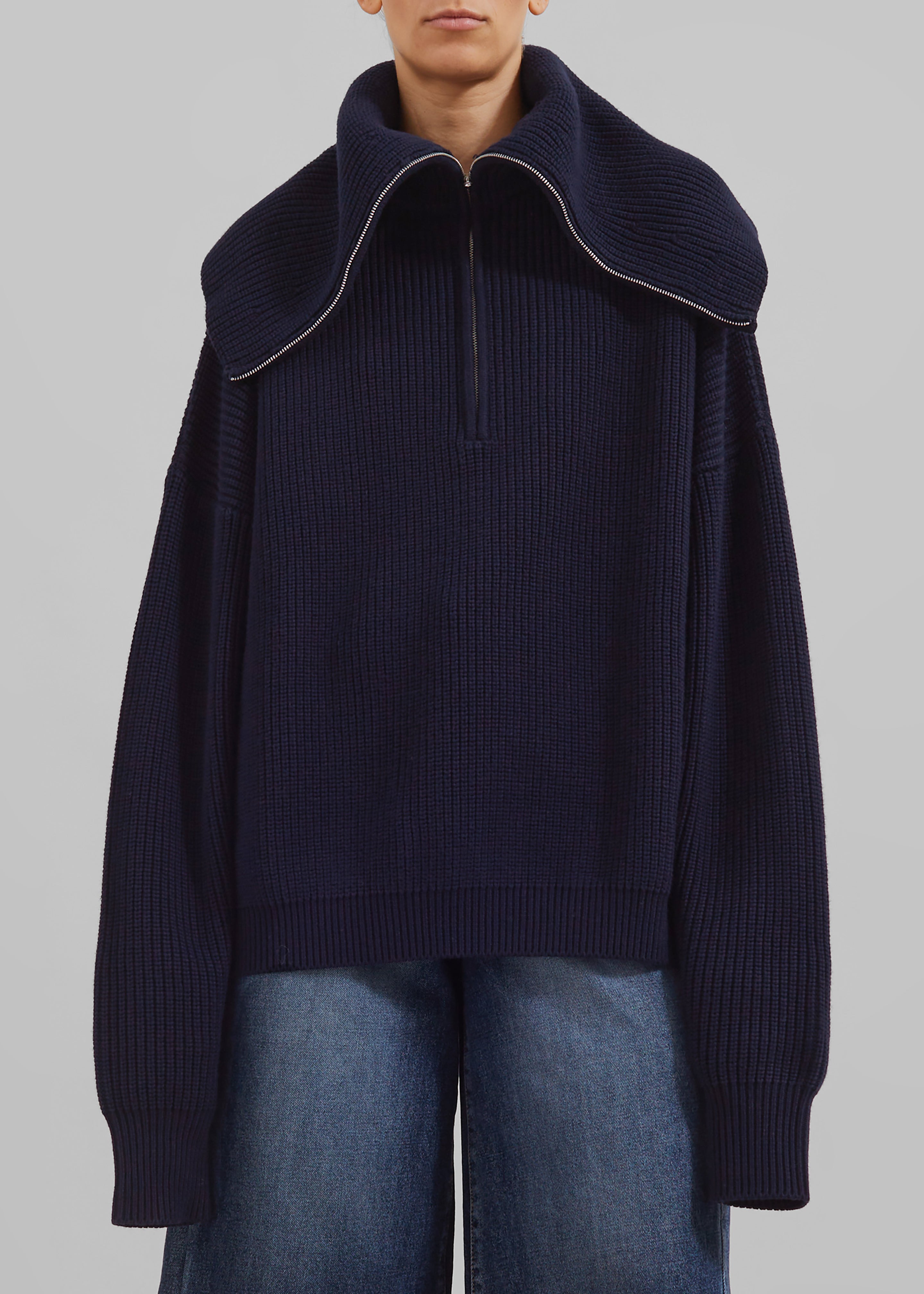 Hazel Oversized Wool Jumper - Dark Navy - 5