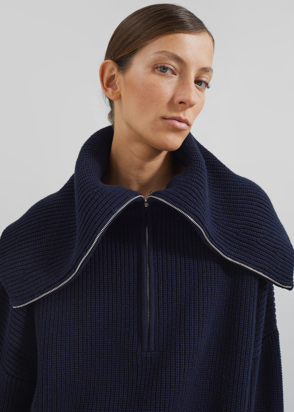 Hazel Oversized Wool Jumper - Dark Navy - 1