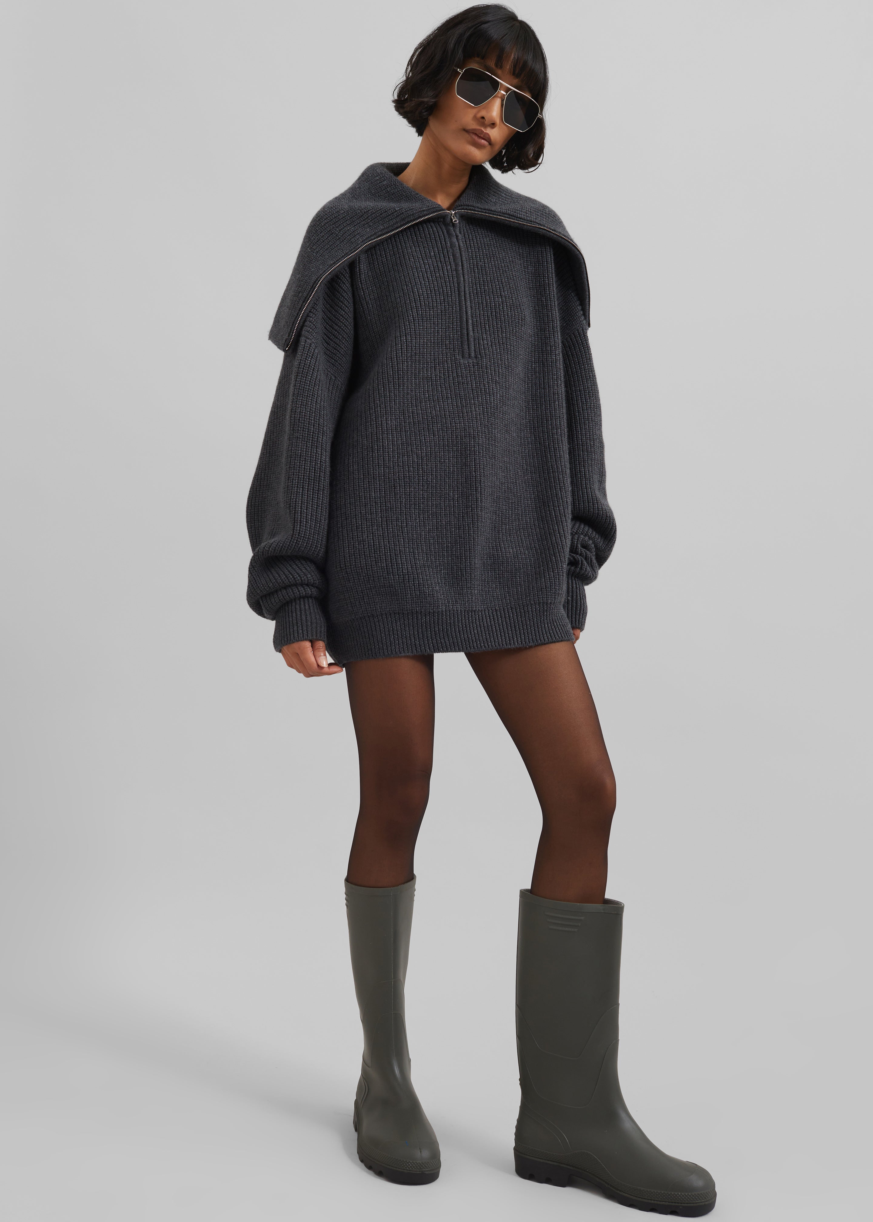 Hazel Oversized Wool Jumper - Dark Grey - 8