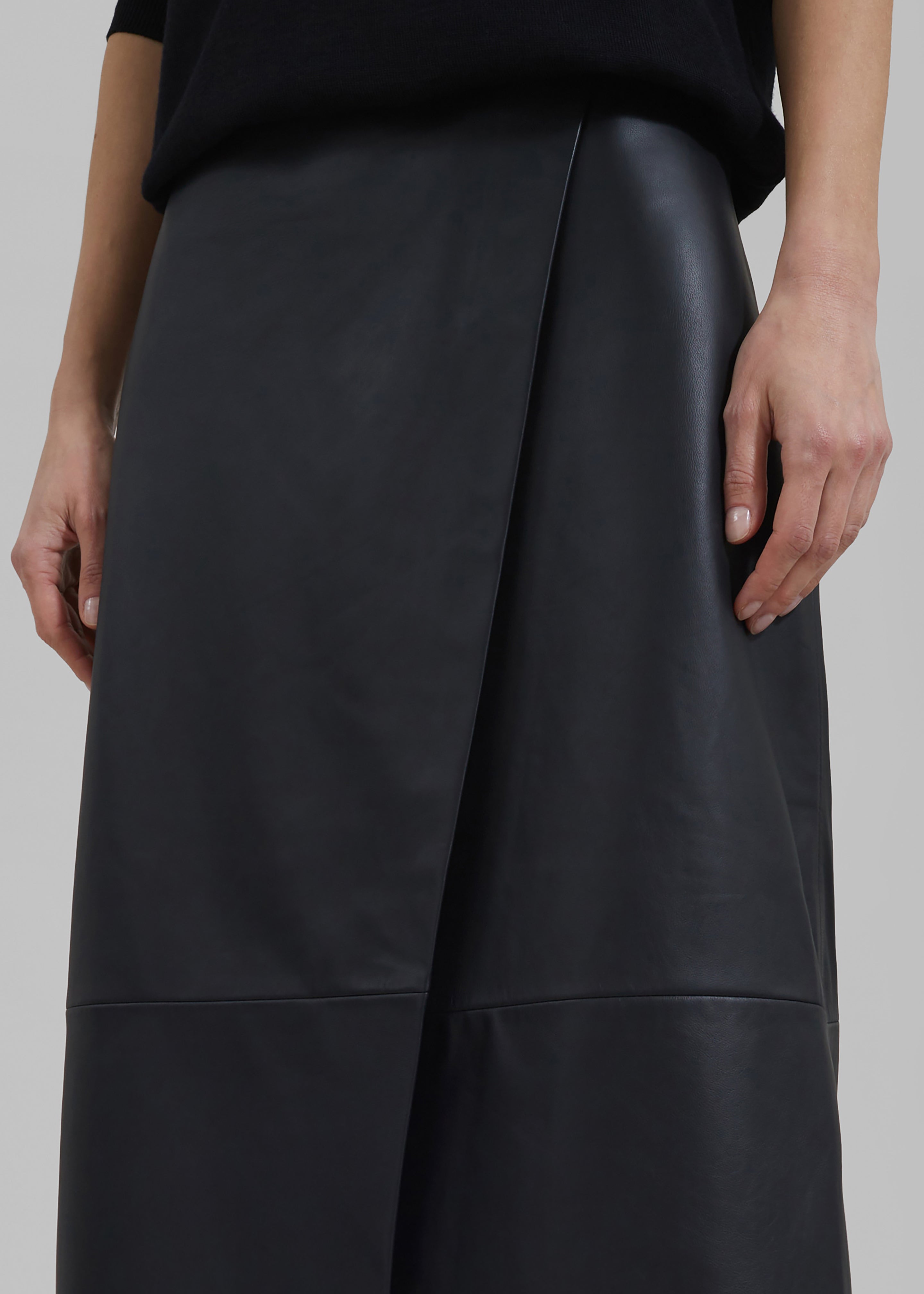 Hedi Leather Midi Wrap Skirt - Black - 5