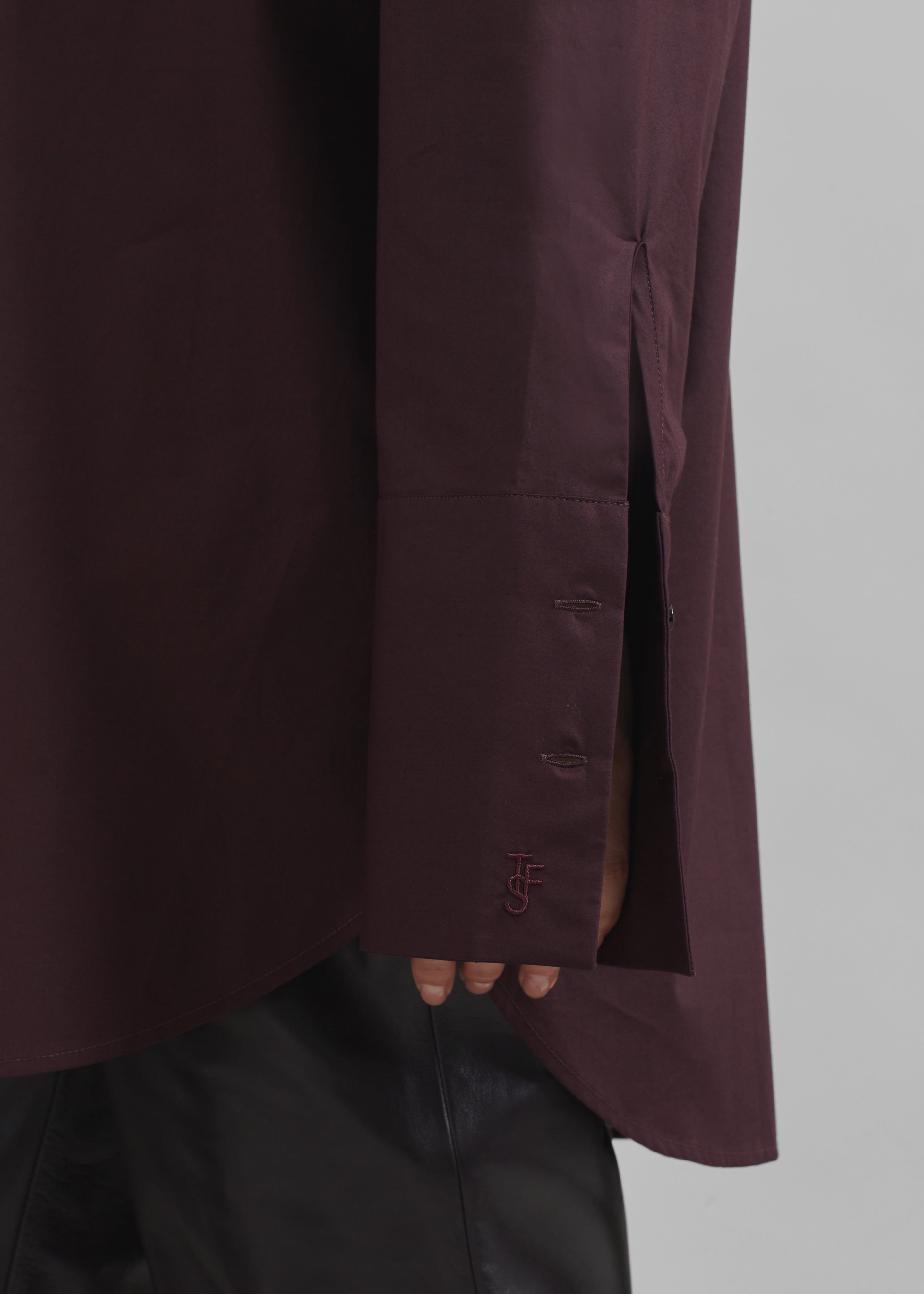 Helen Organic Cotton Long Shirt - Dark Plum - 5