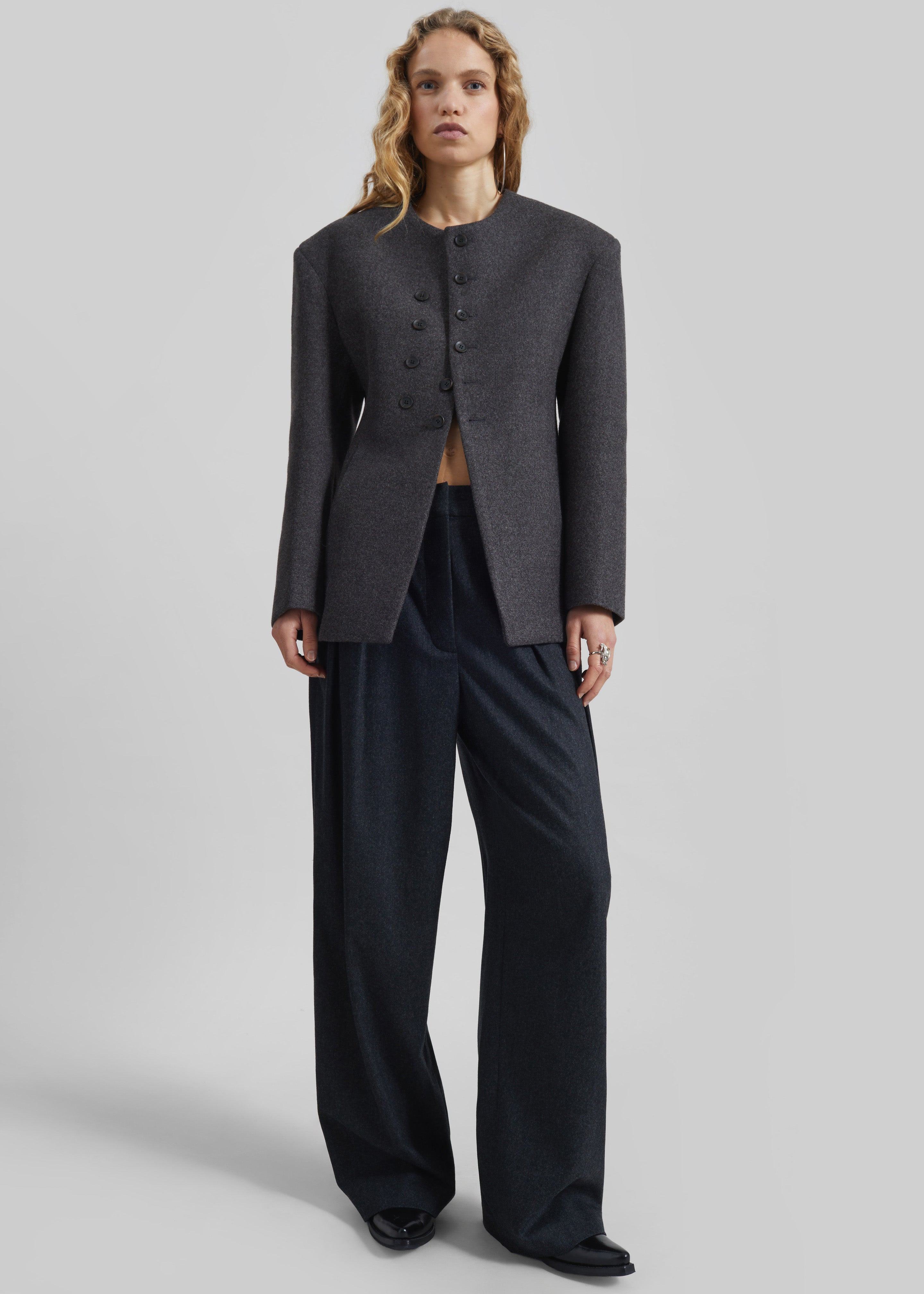 Helga Collarless Tailored Blazer - Dark Grey – The Frankie Shop Helga Collarless Tailored Blazer - Dark Grey – The Frankie Shop