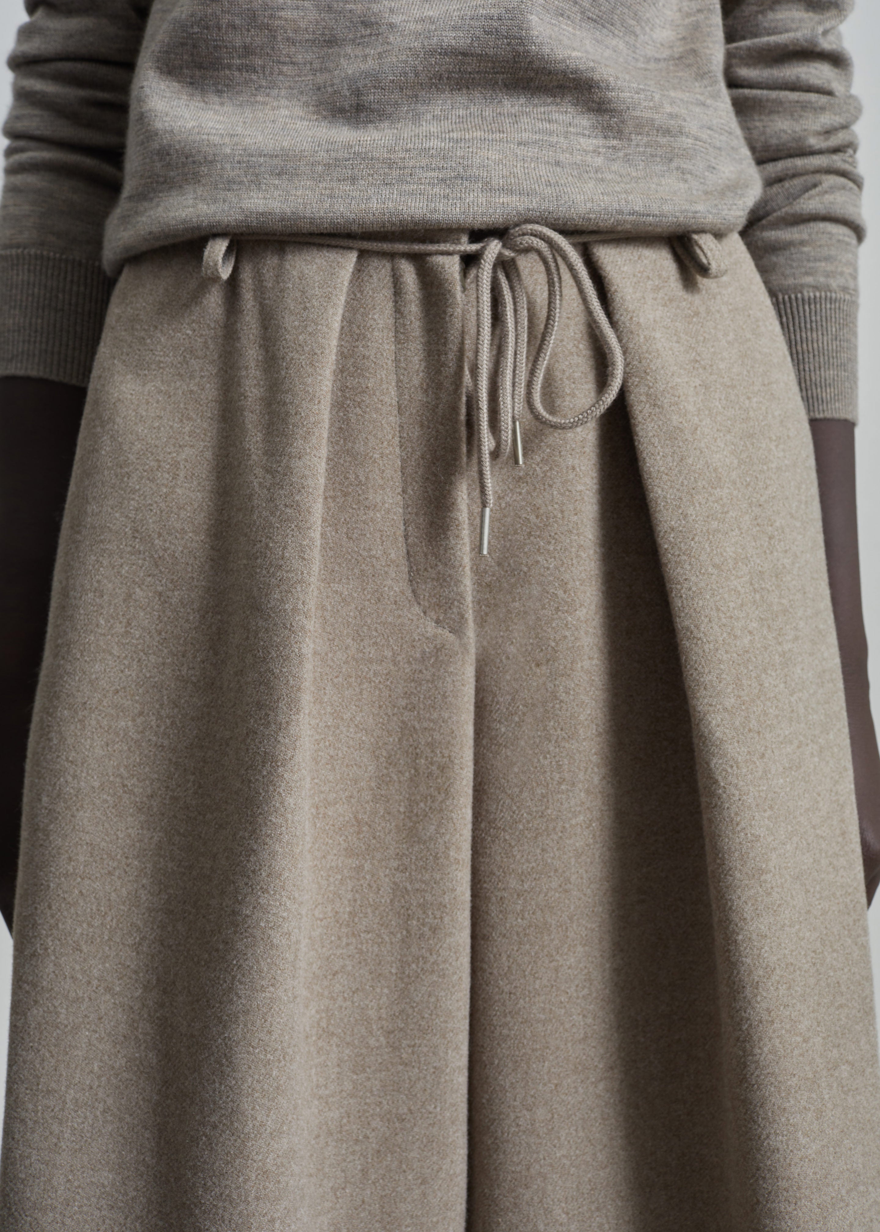 Hemavan Bermuda Shorts - Taupe - 5