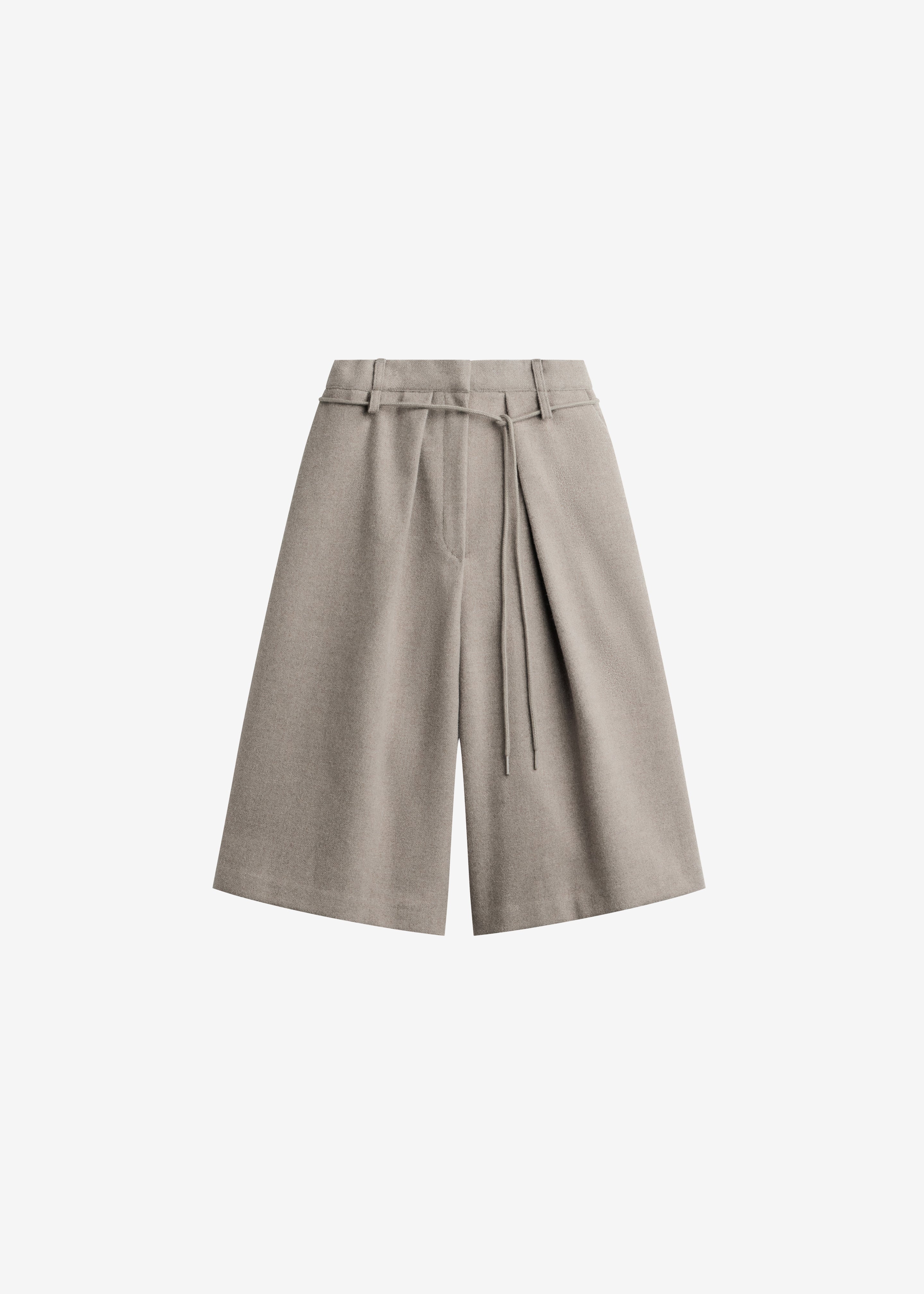 Hemavan Bermuda Shorts - Taupe - 8