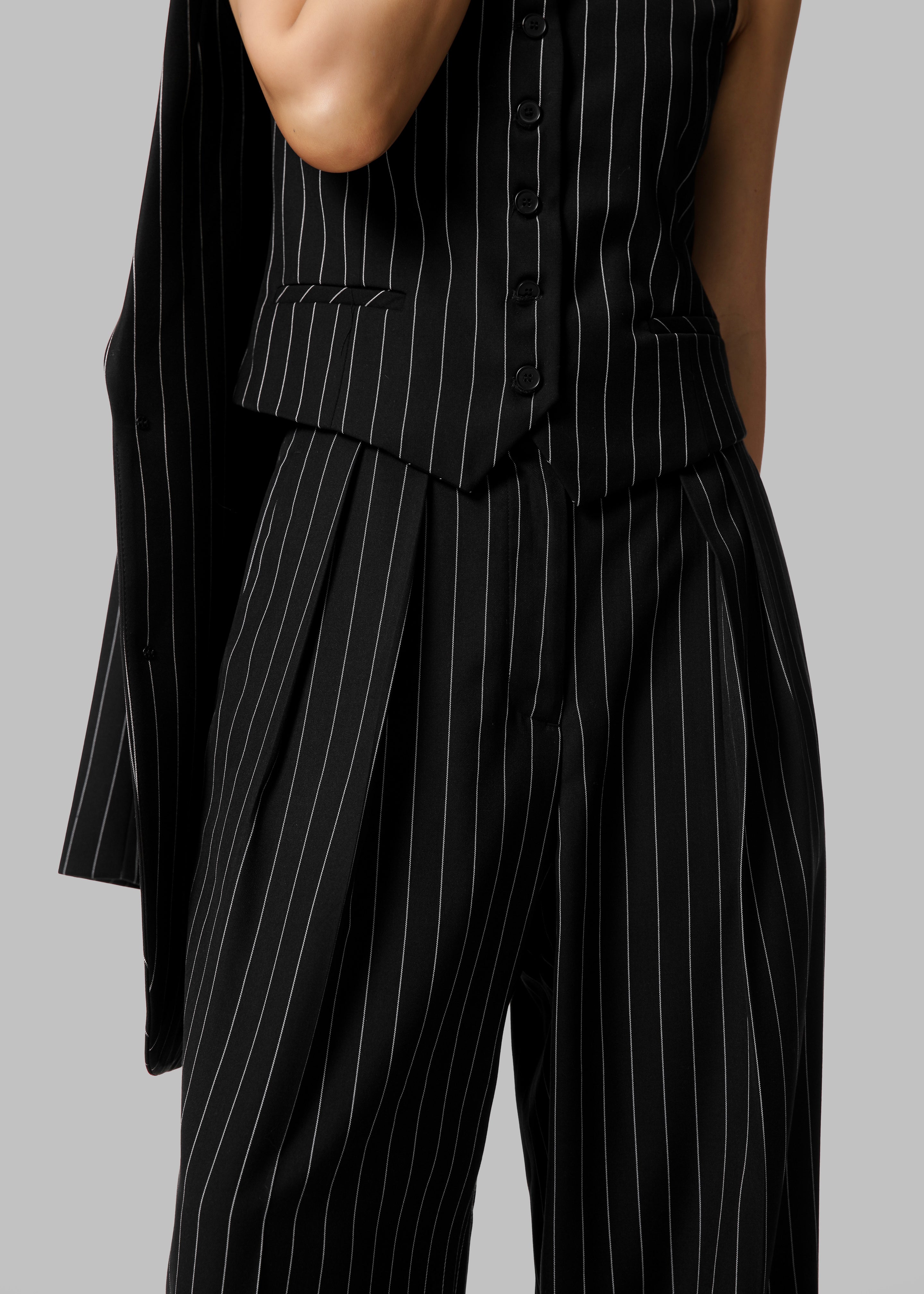 Holland Pleated Trousers - Black/White Pinstripe - 4