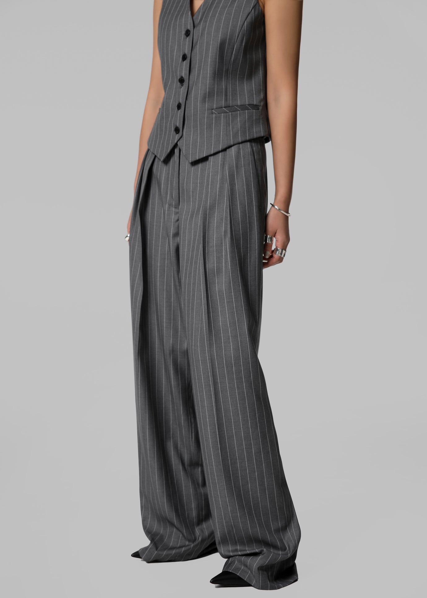 Holland Pleated Trousers - Charcoal/White Pinstripe