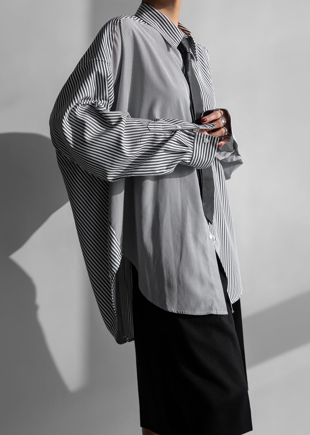 Quillan Button-Down Shirt - White/Black Stripe