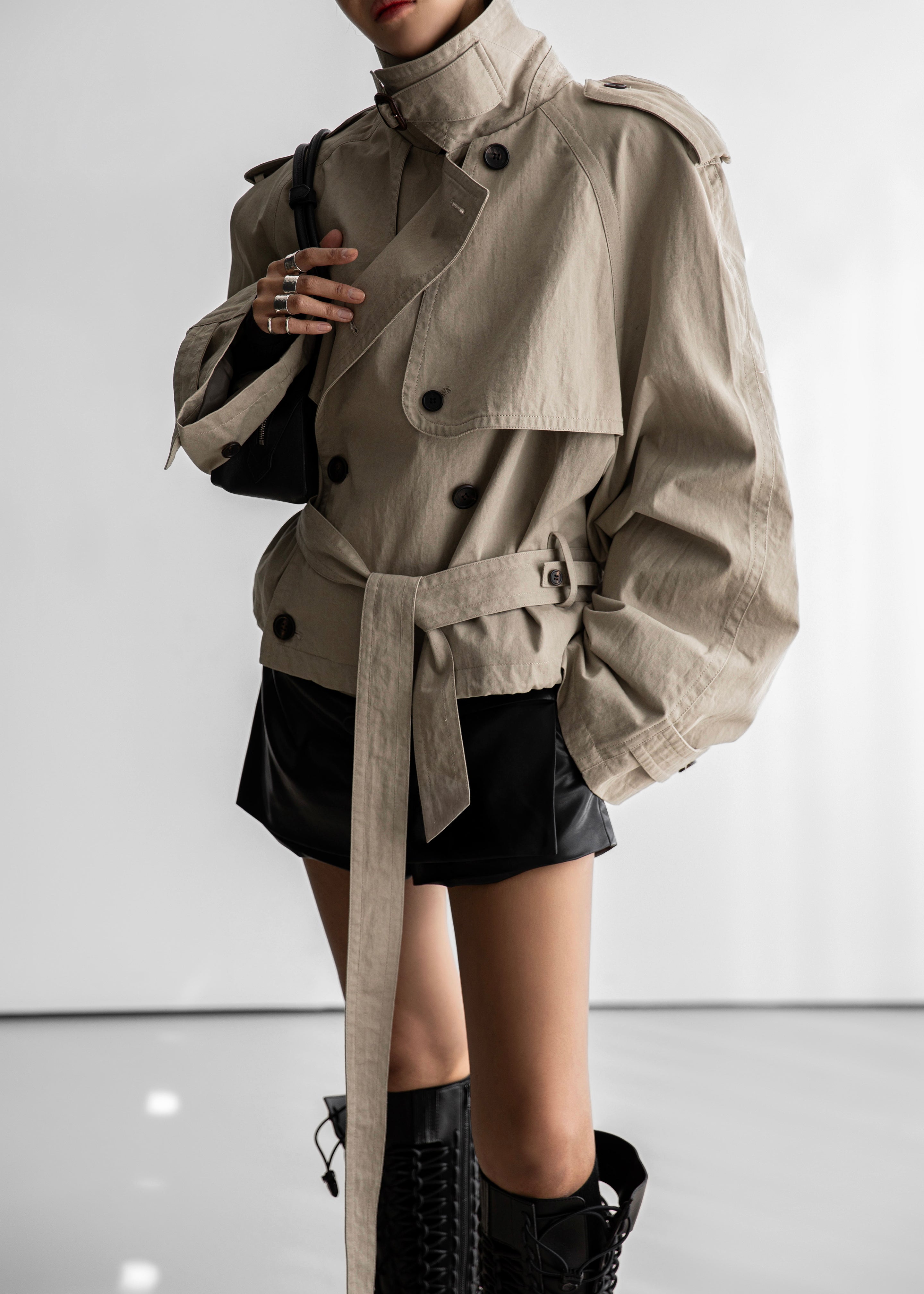 Mads Cropped Trench - Beige – The Frankie Shop