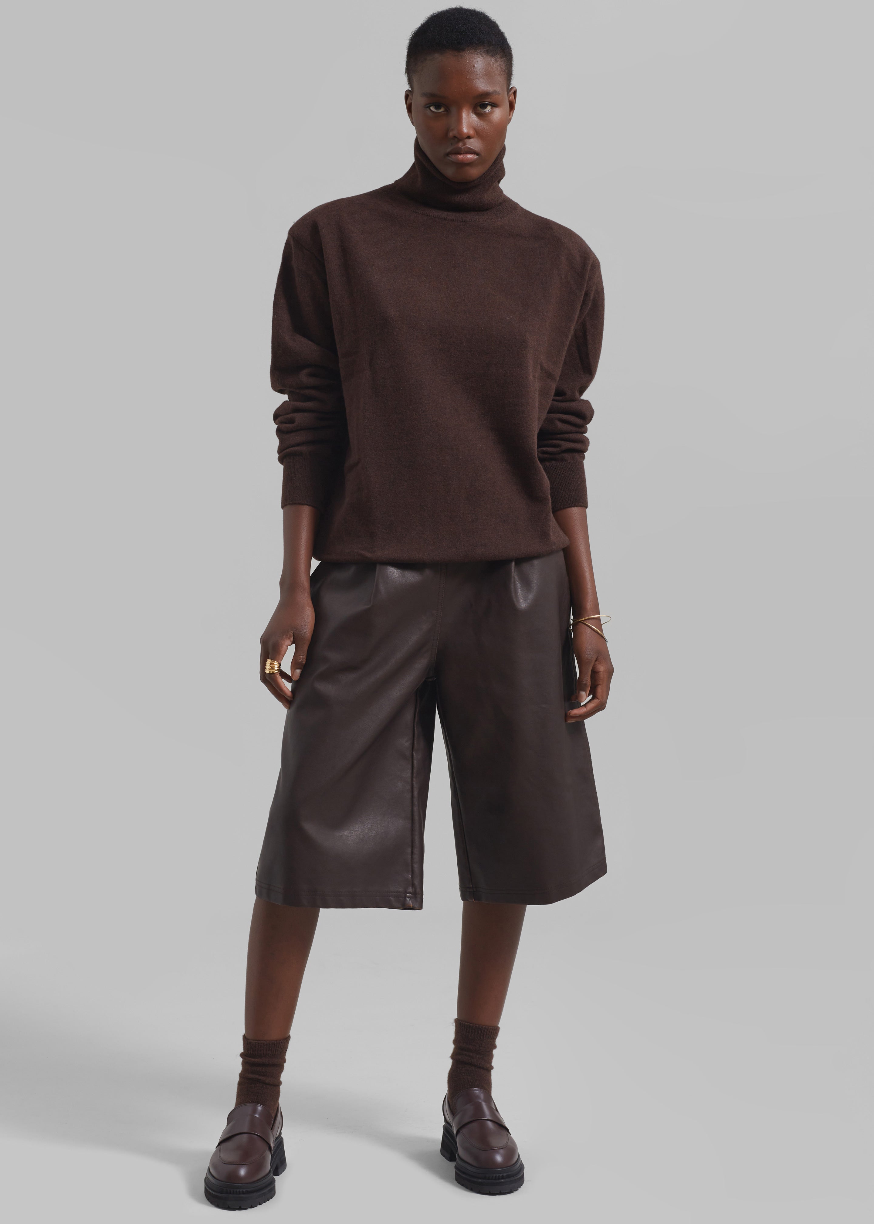 Ines Thin Padded Turtleneck - Brown - 4