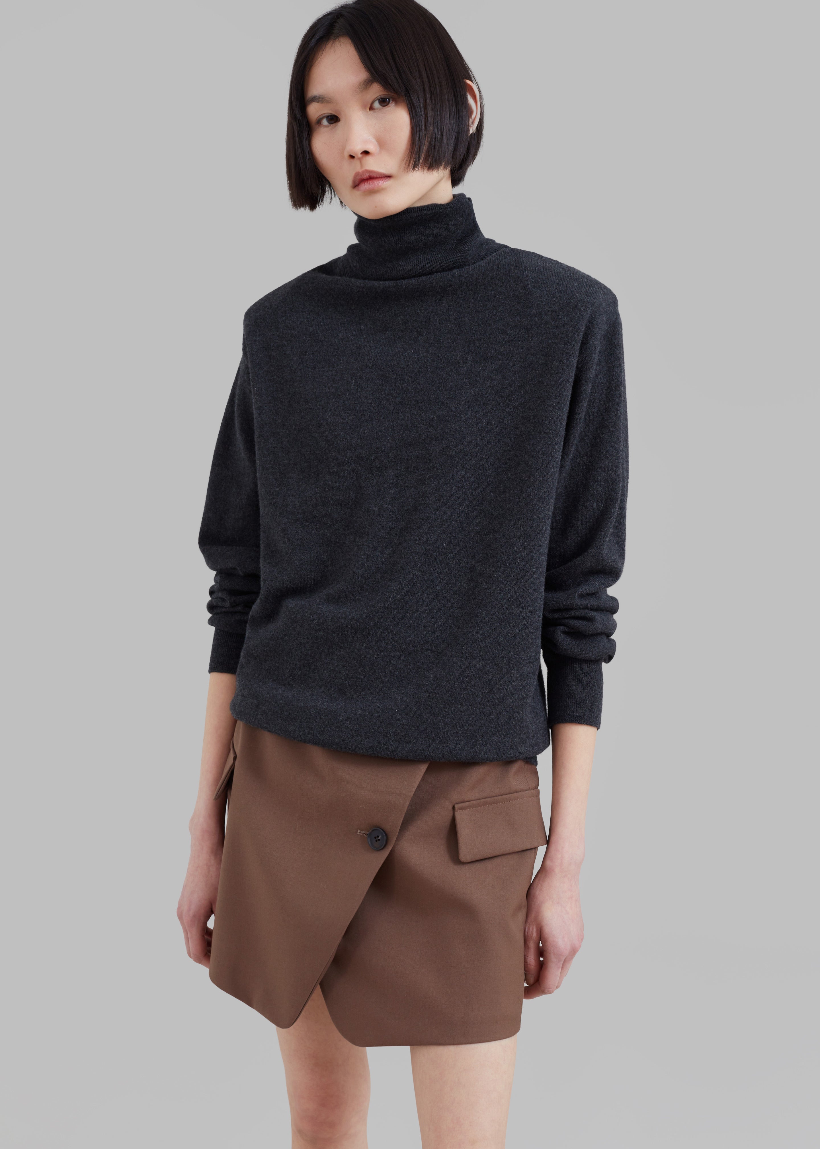 Ines Thin Padded Turtleneck - Charcoal - 2