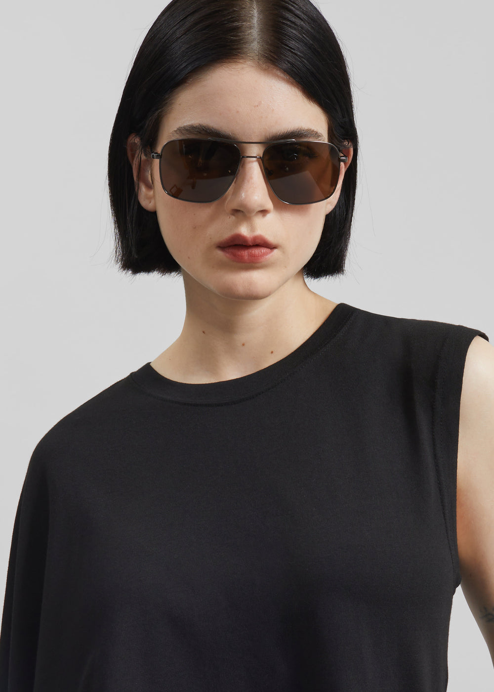 Ismere One-Sleeve Asymmetric Top - Black - 1