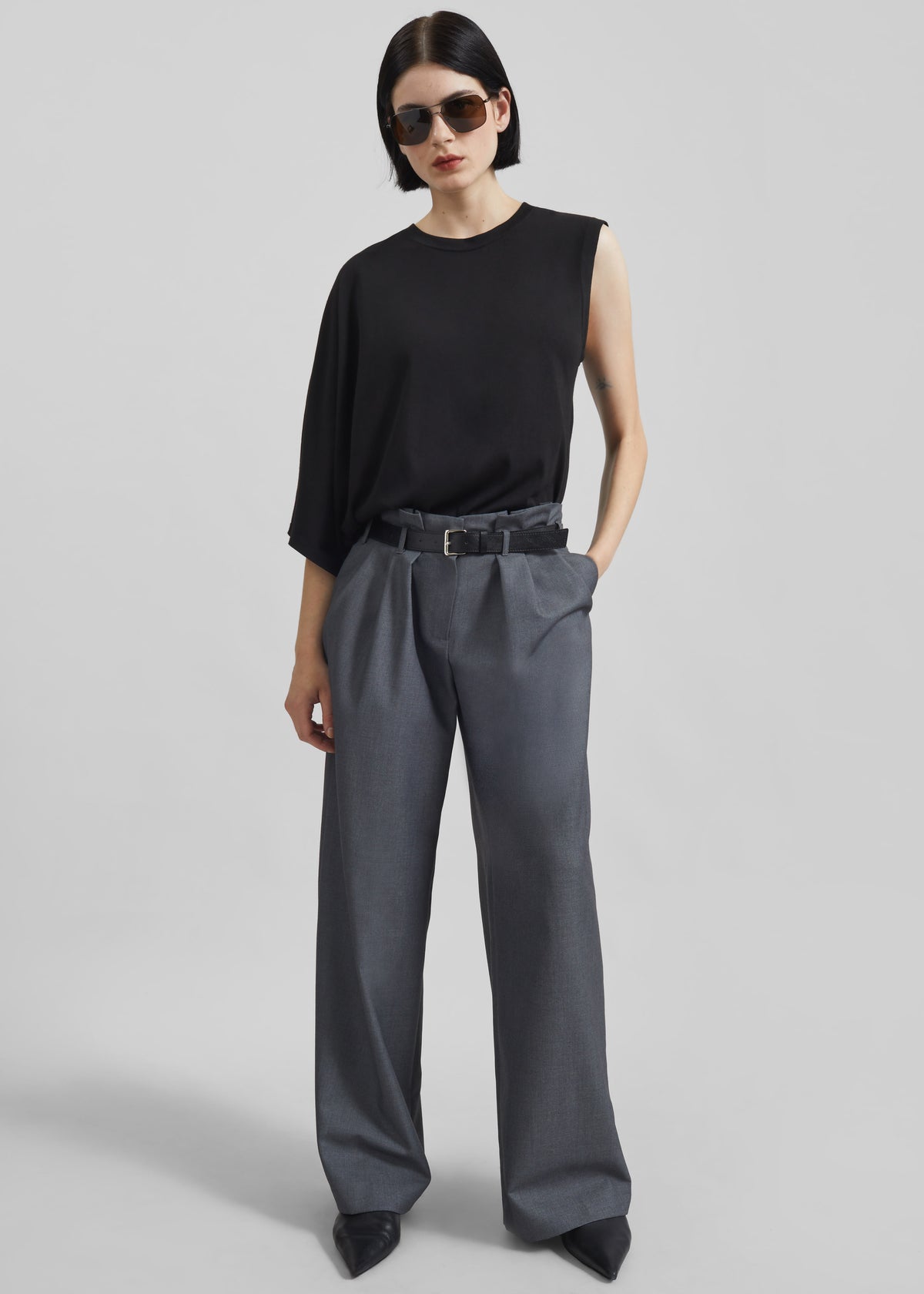 Ismere One-Sleeve Asymmetric Top - Black - 6