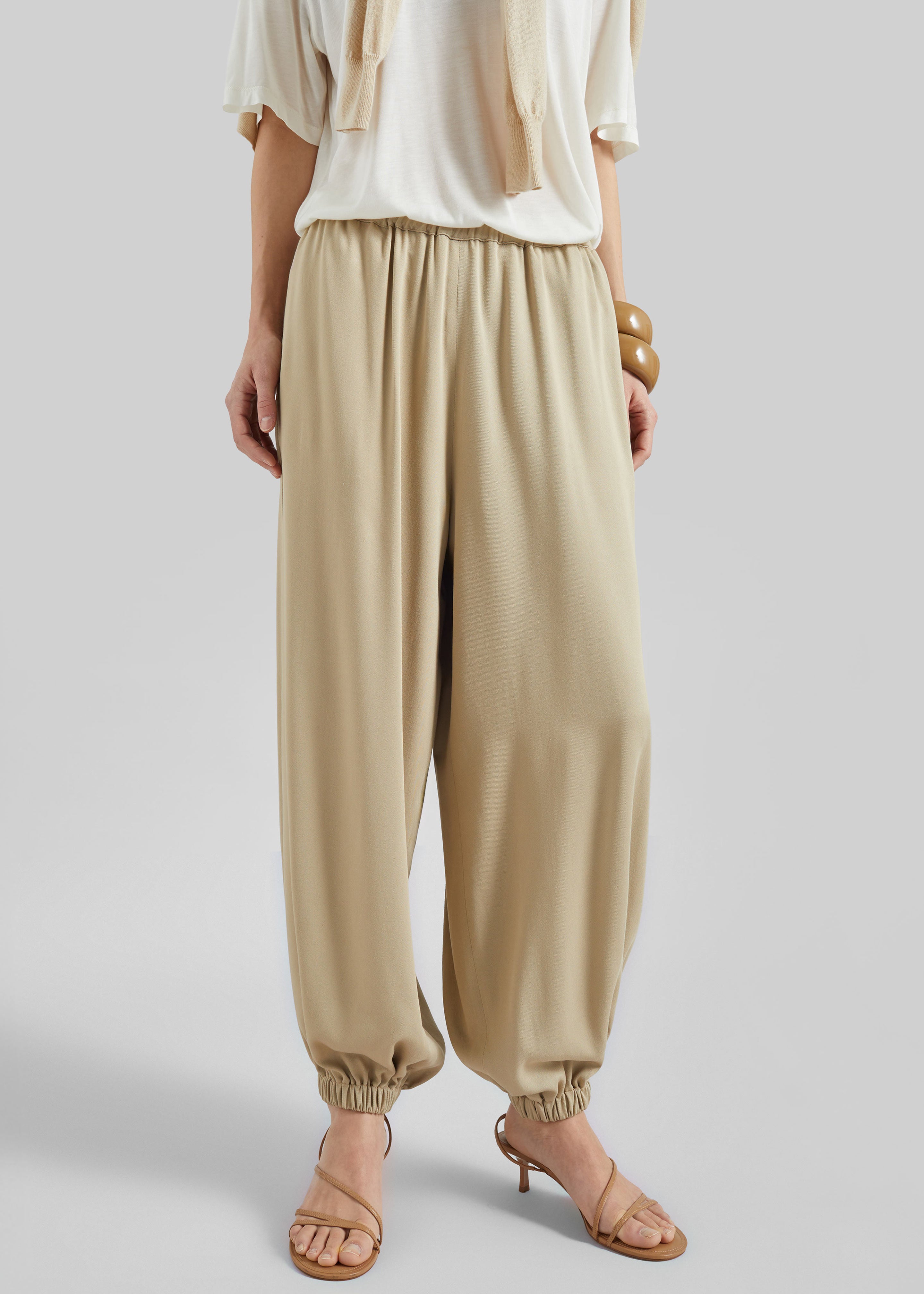 Isola Fluid Balloon Pants - Beige - 7