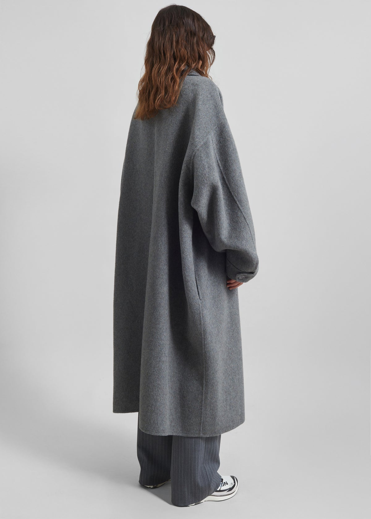 Issen Wool Trench Coat - Grey