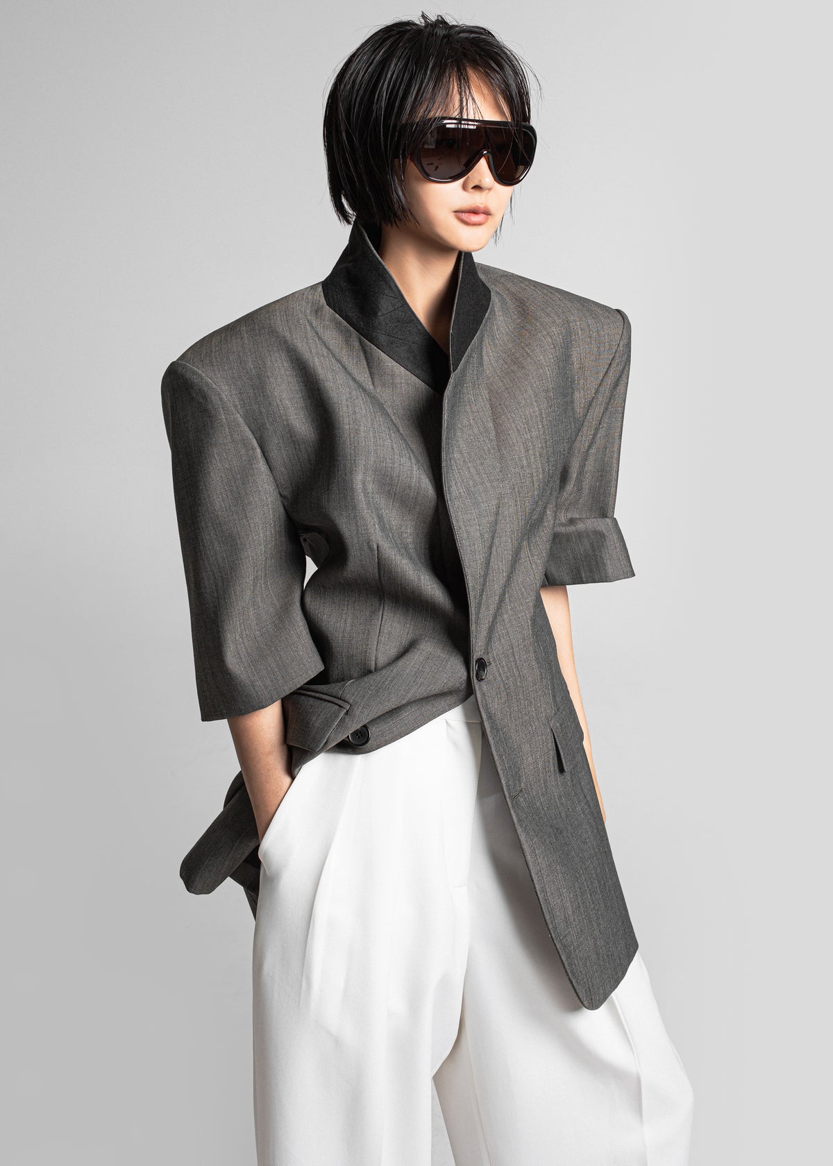 Ivora Short Sleeve Blazer - Dark Grey