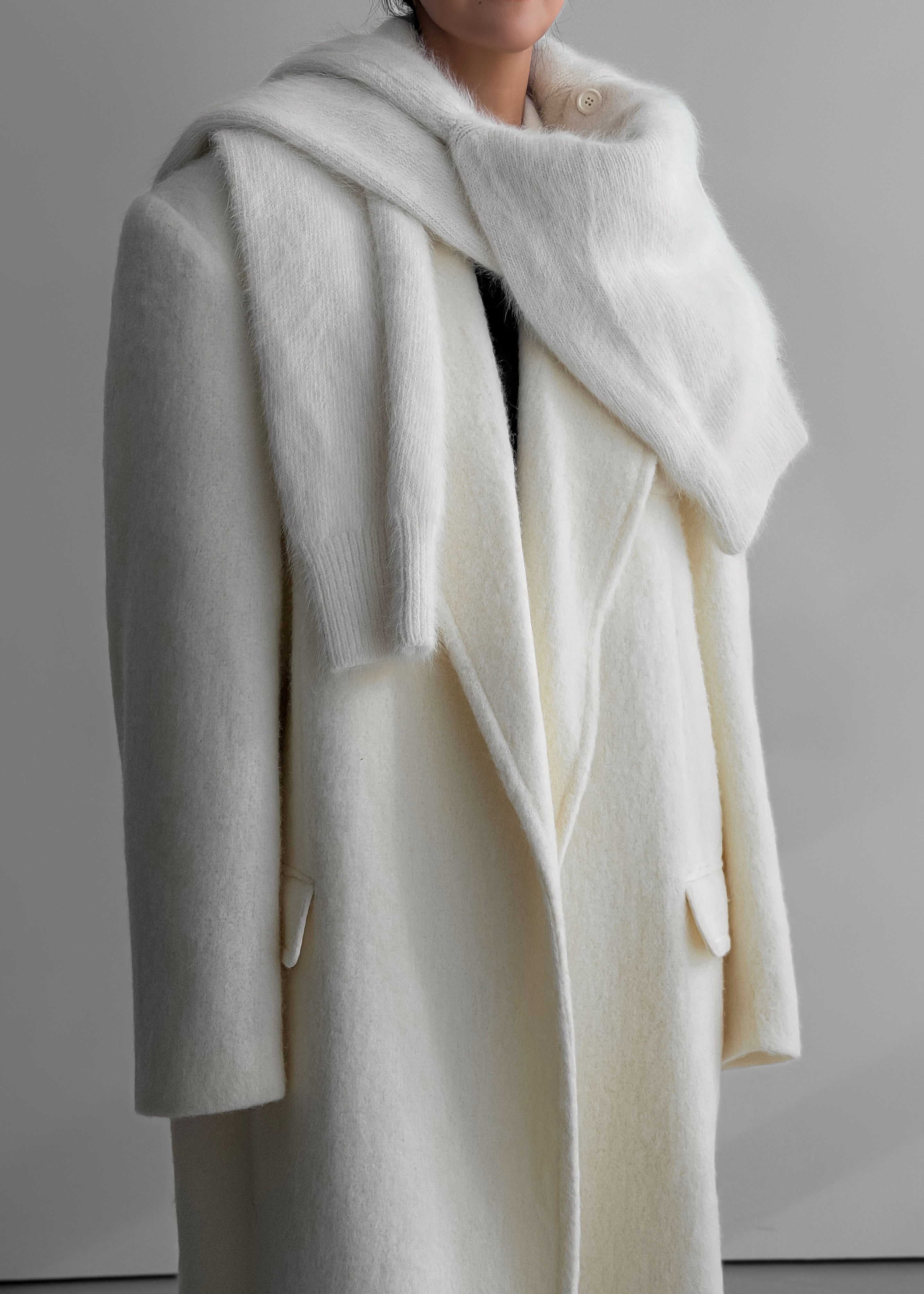 John Oversized Coat - Ivory – The Frankie Shop