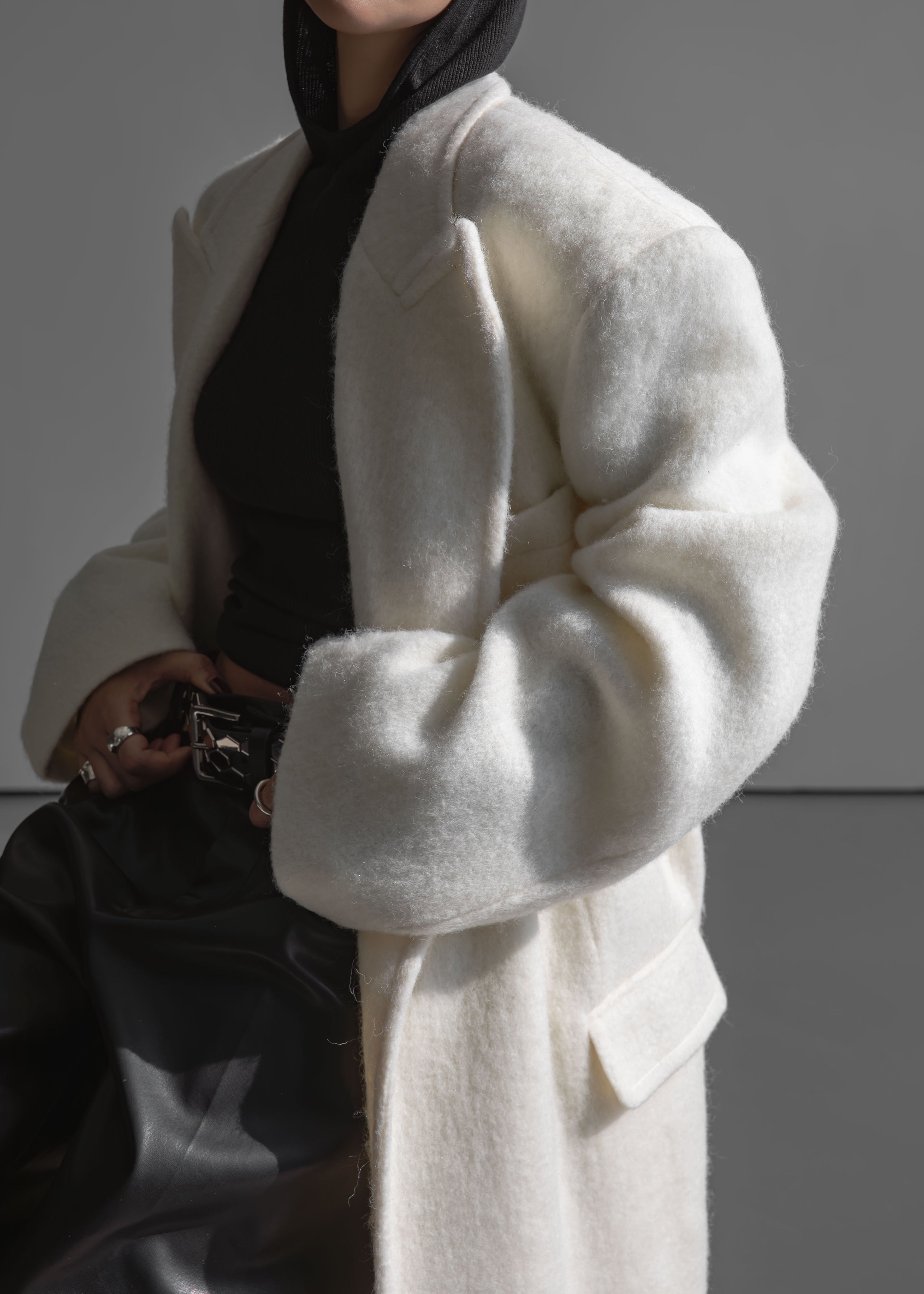 John Oversized Coat - Ivory – The Frankie Shop