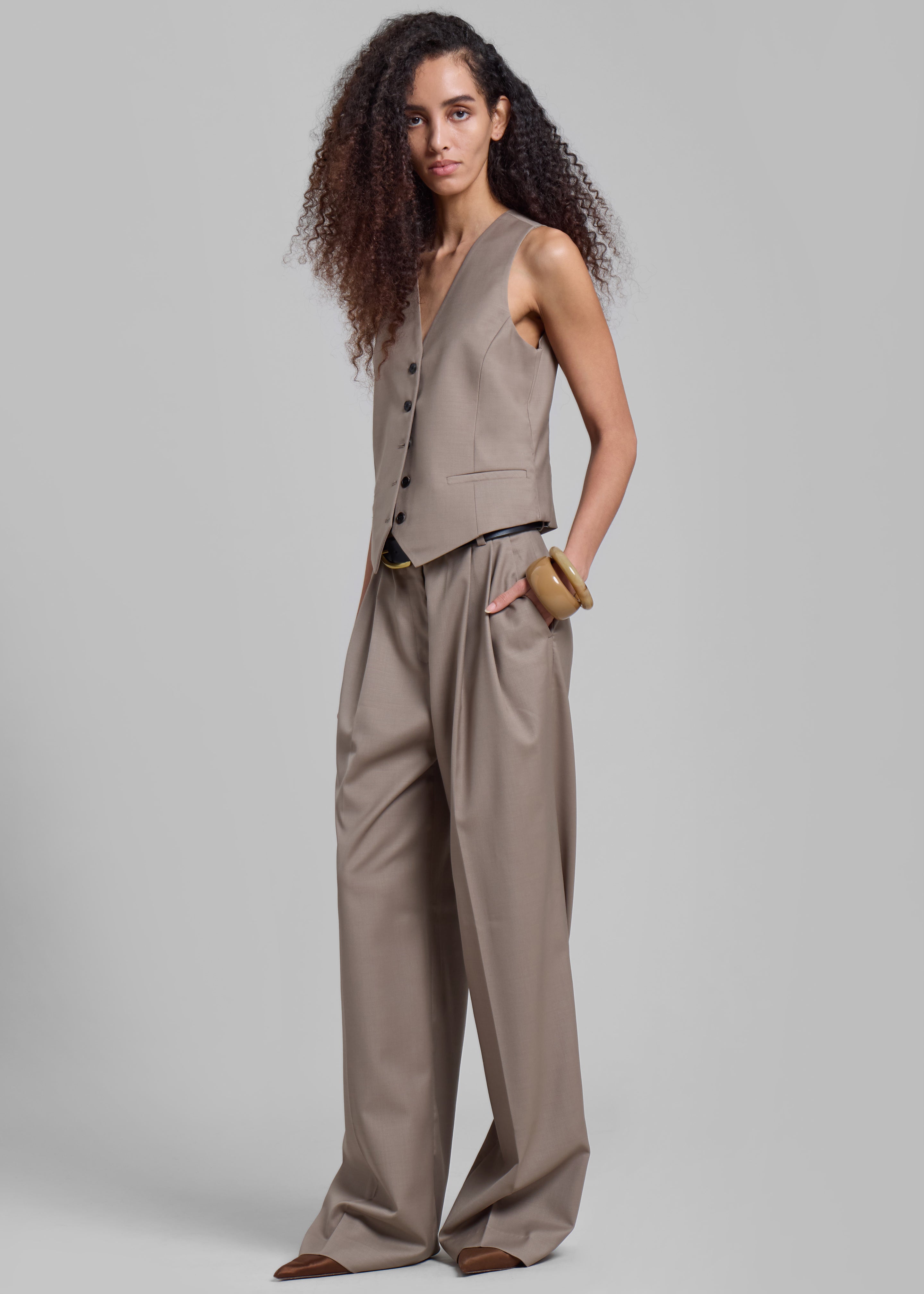 Jorae Pleated Trousers - Taupe - 3