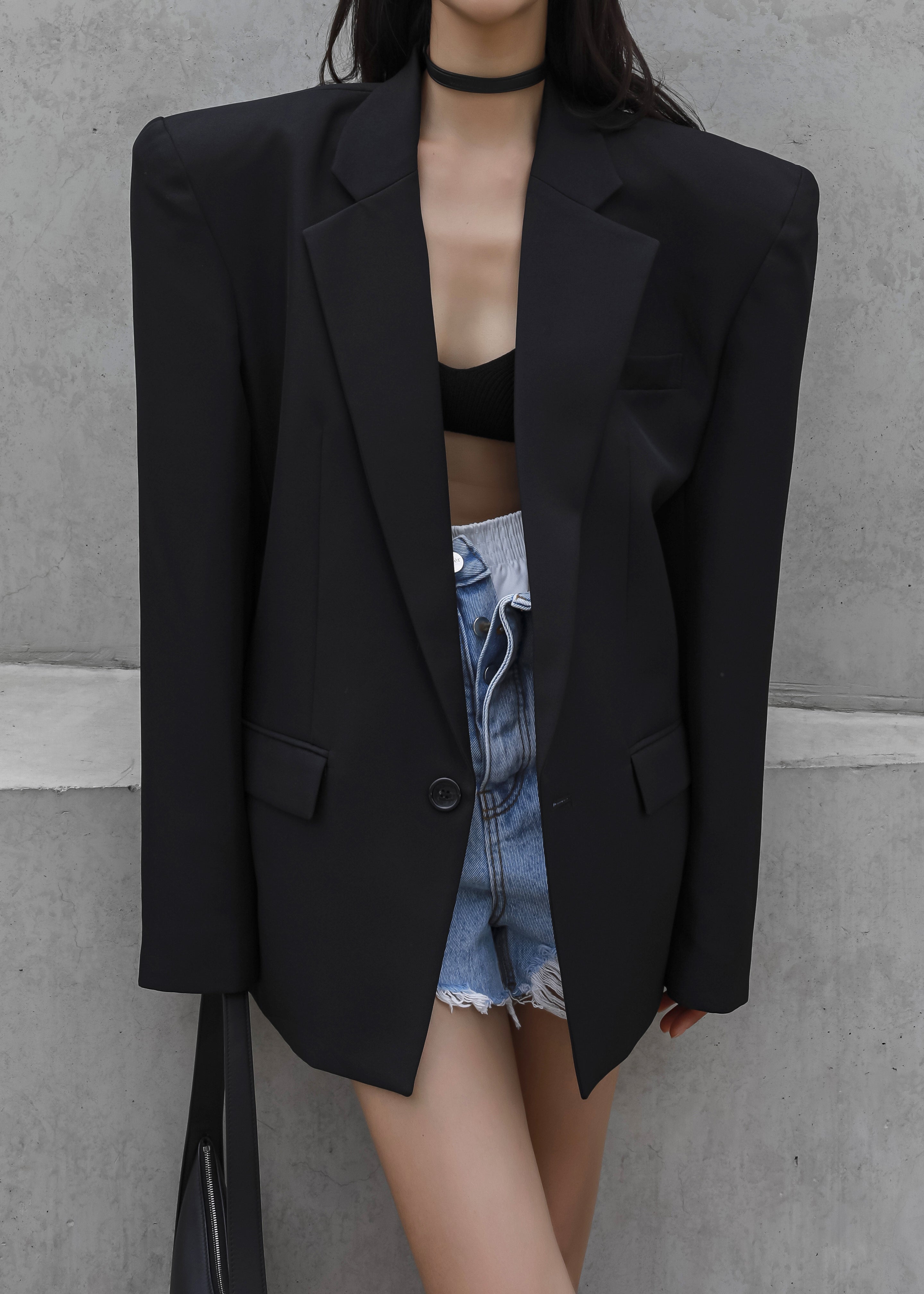 Jun Blazer - Black – The Frankie Shop