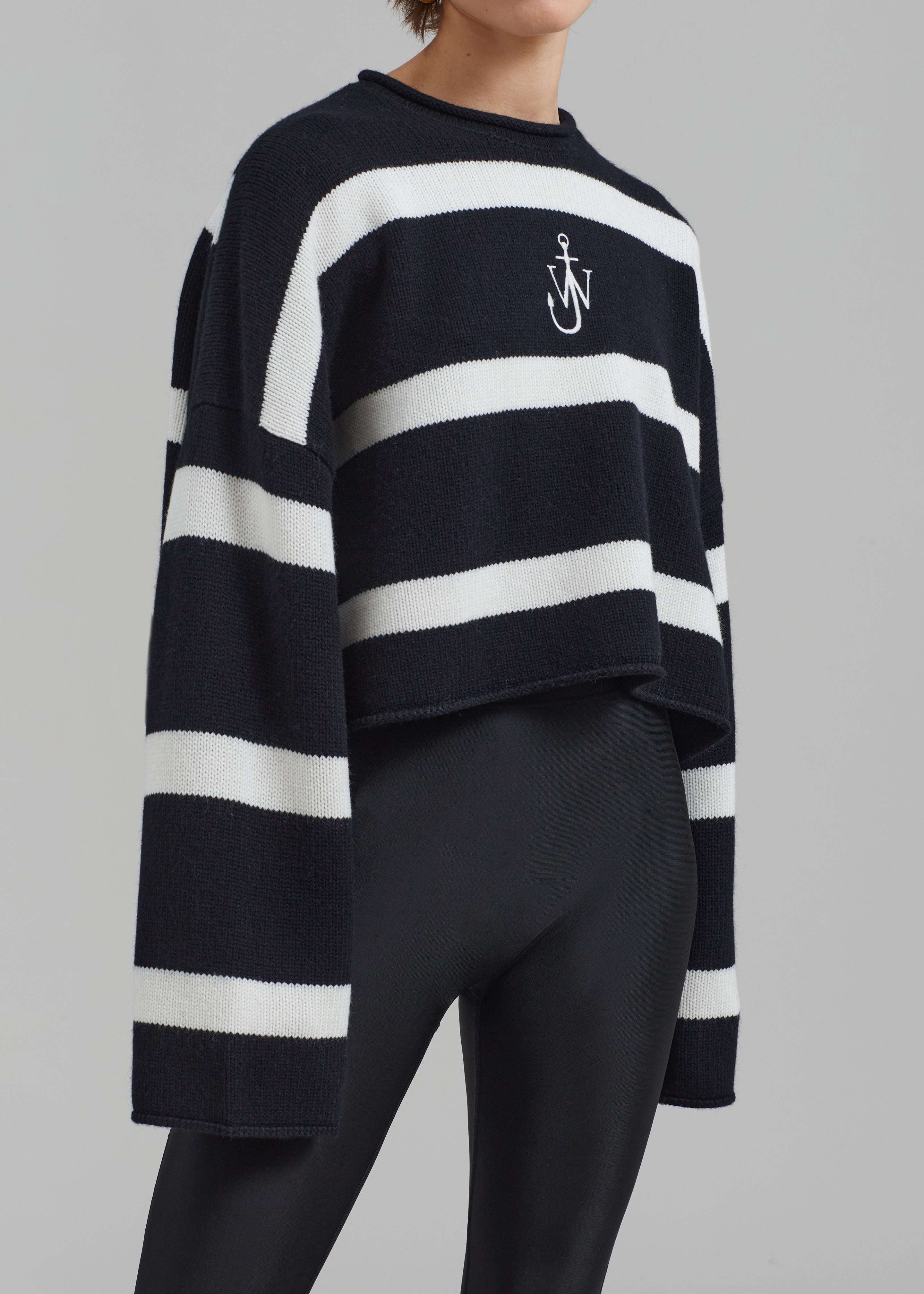 JW Anderson Cropped Anchor Jumper - Black/White - 3