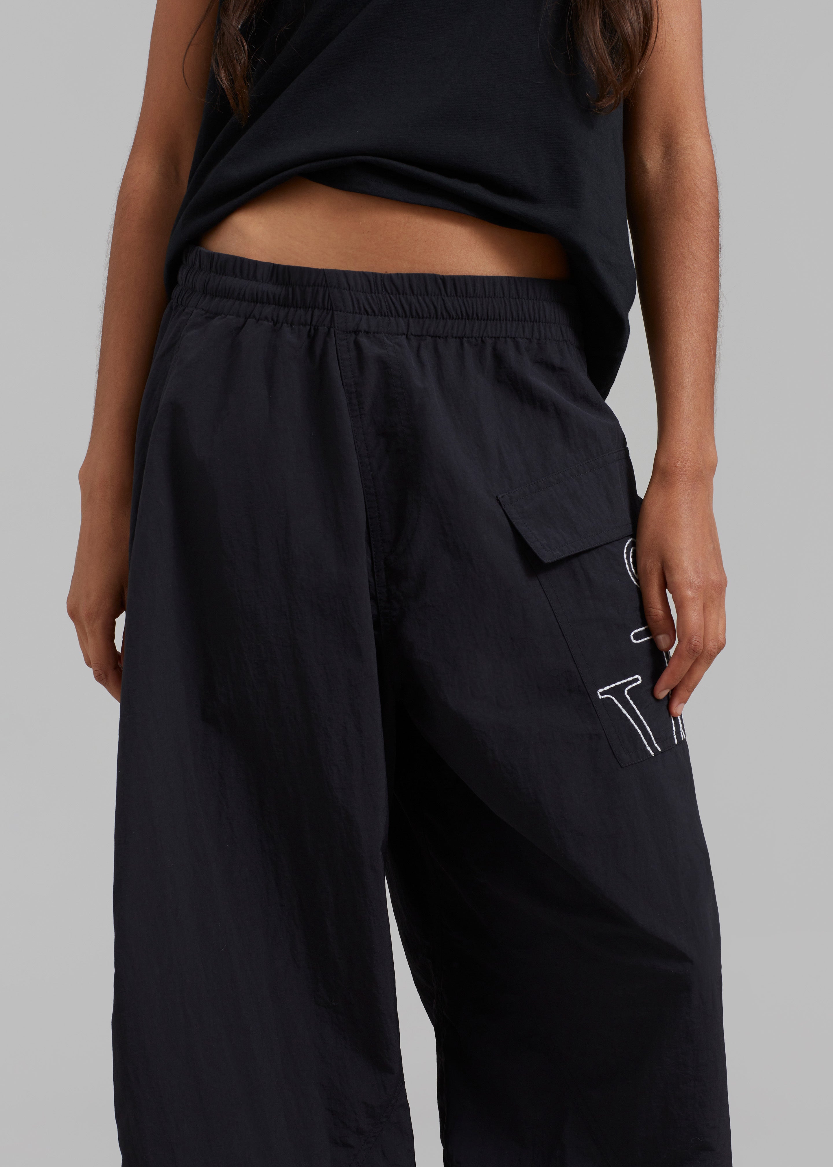 JW Anderson Twisted Joggers - Black - 3
