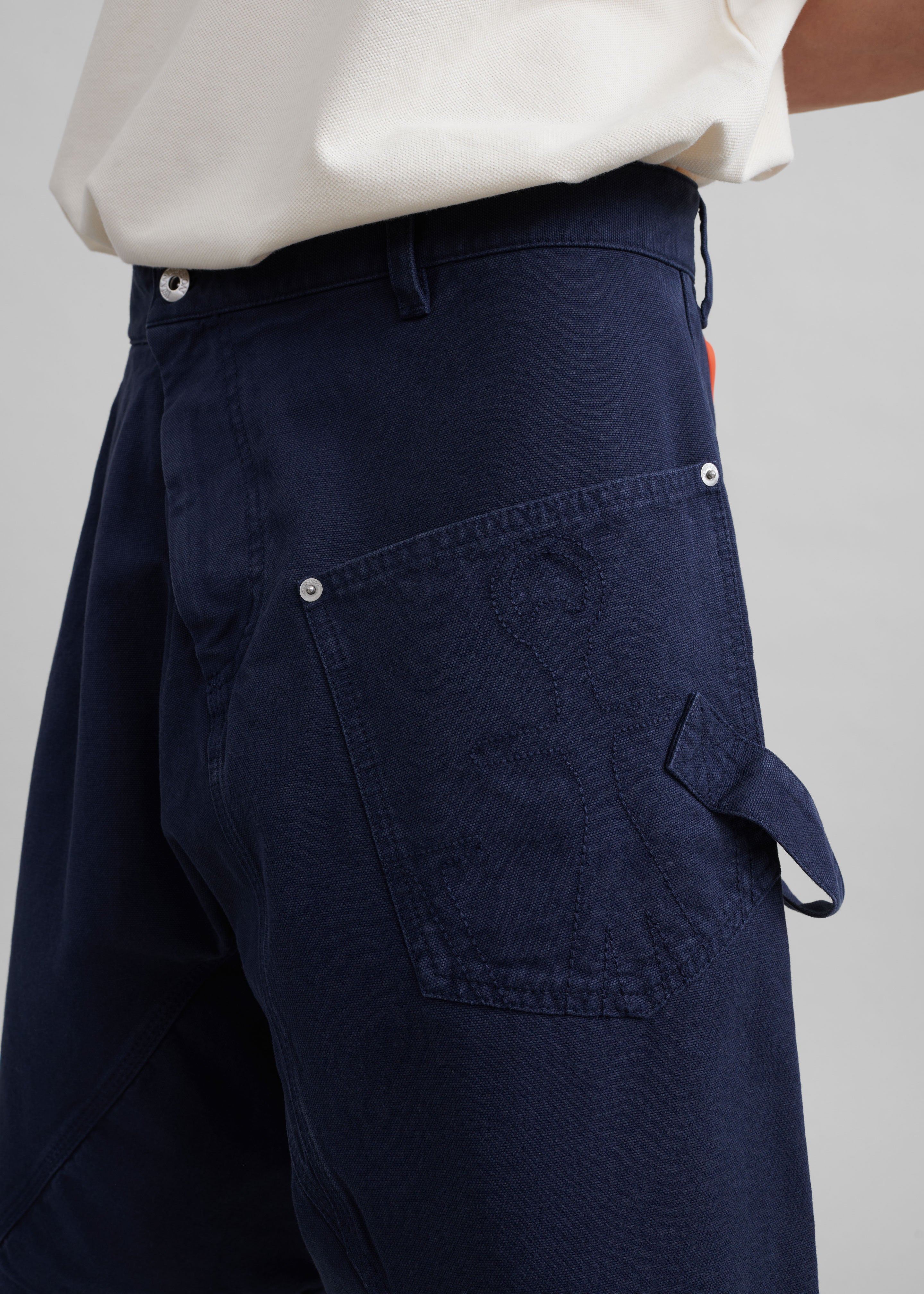 JW Anderson Twisted Shorts - Navy - 6