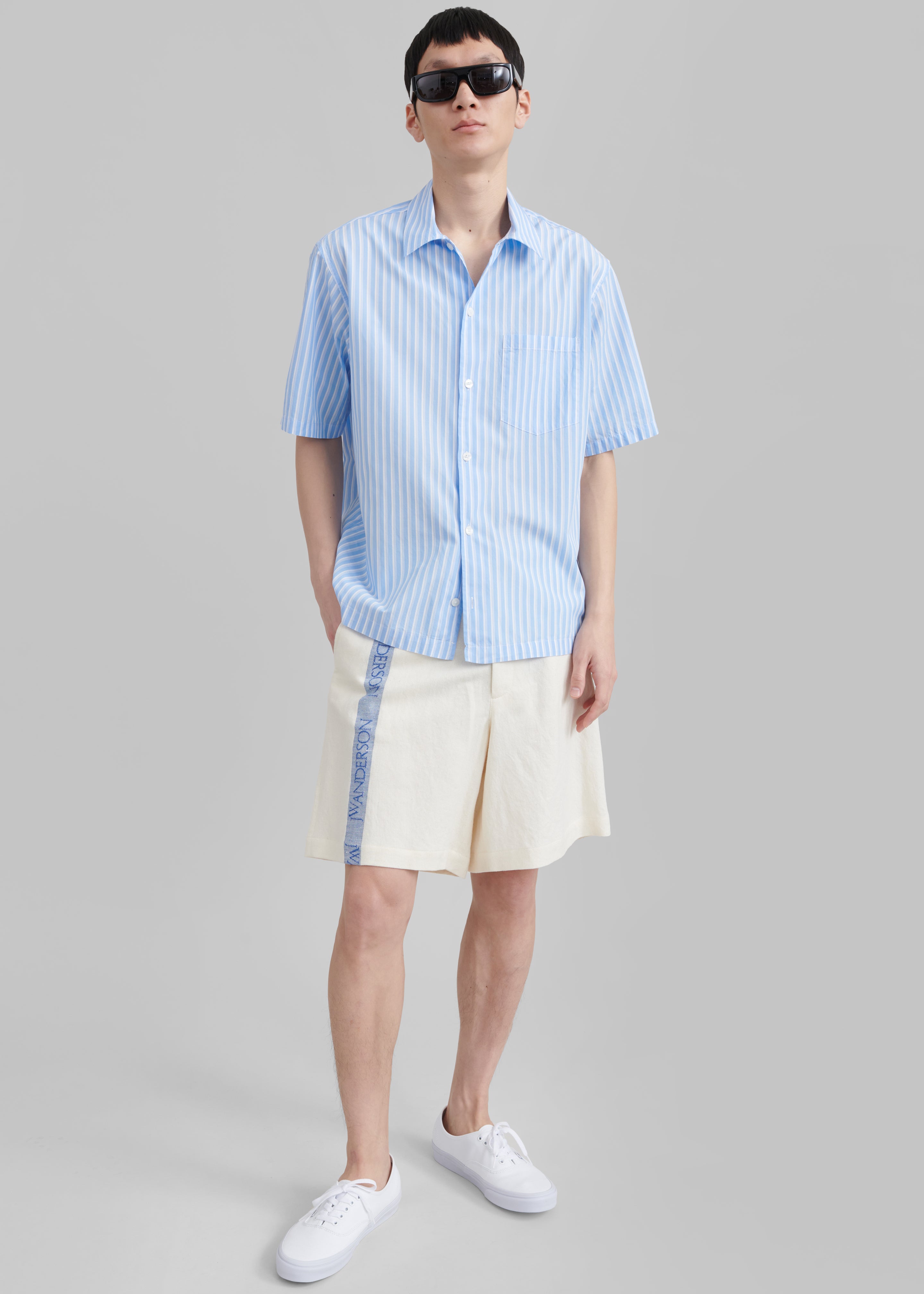 JW Anderson Wide Leg Shorts - Off White - 4