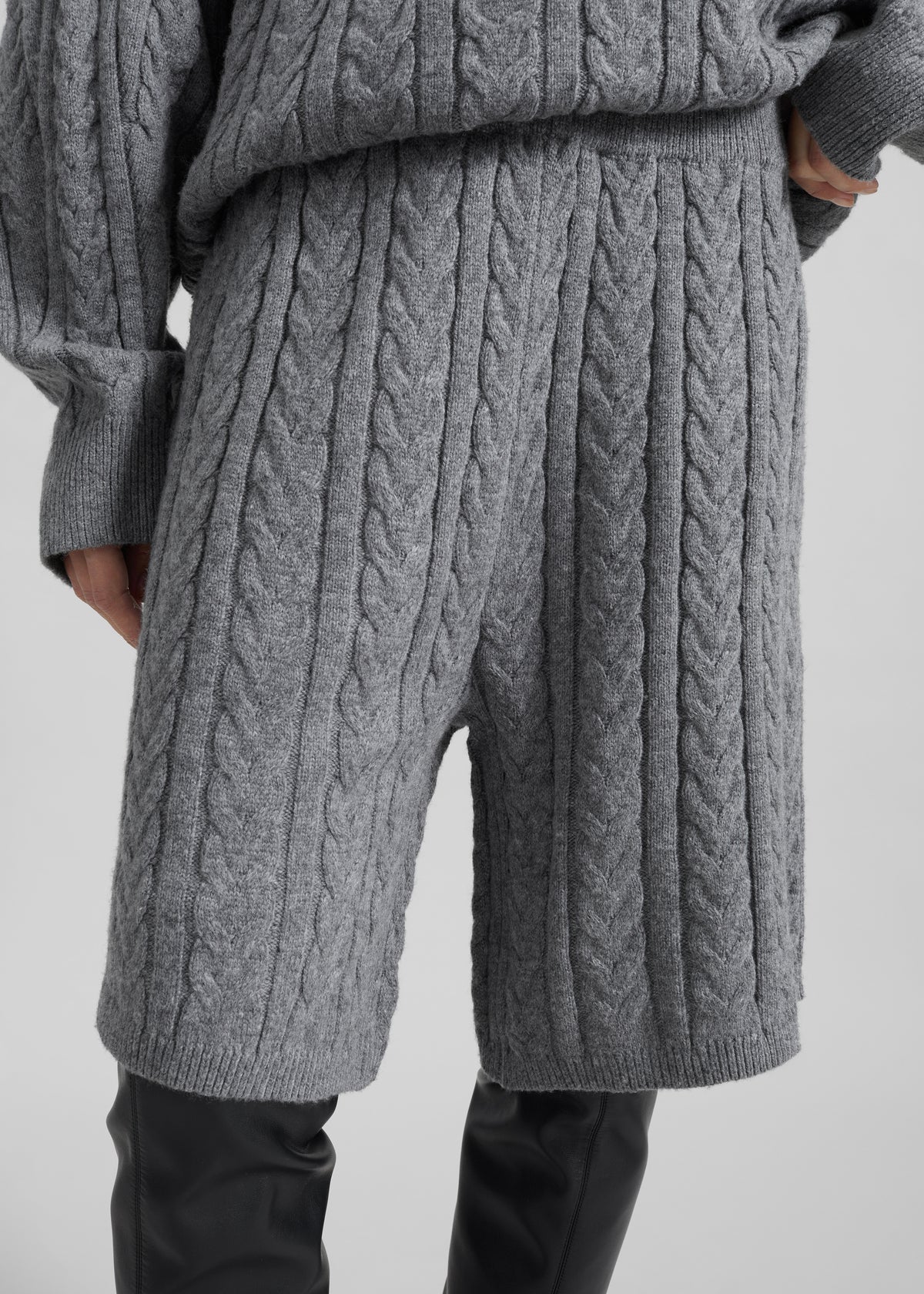 Karmoy Cable Knit Shorts - Grey - 4