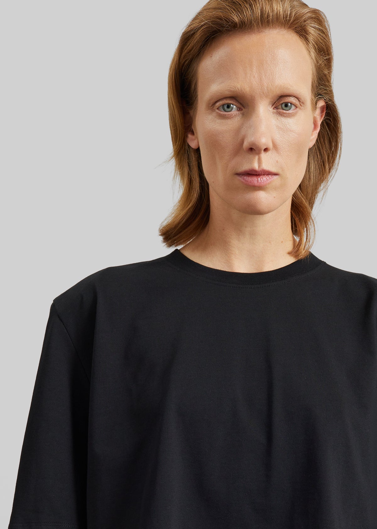 Kelan Padded Cropped Tee - Black - 5