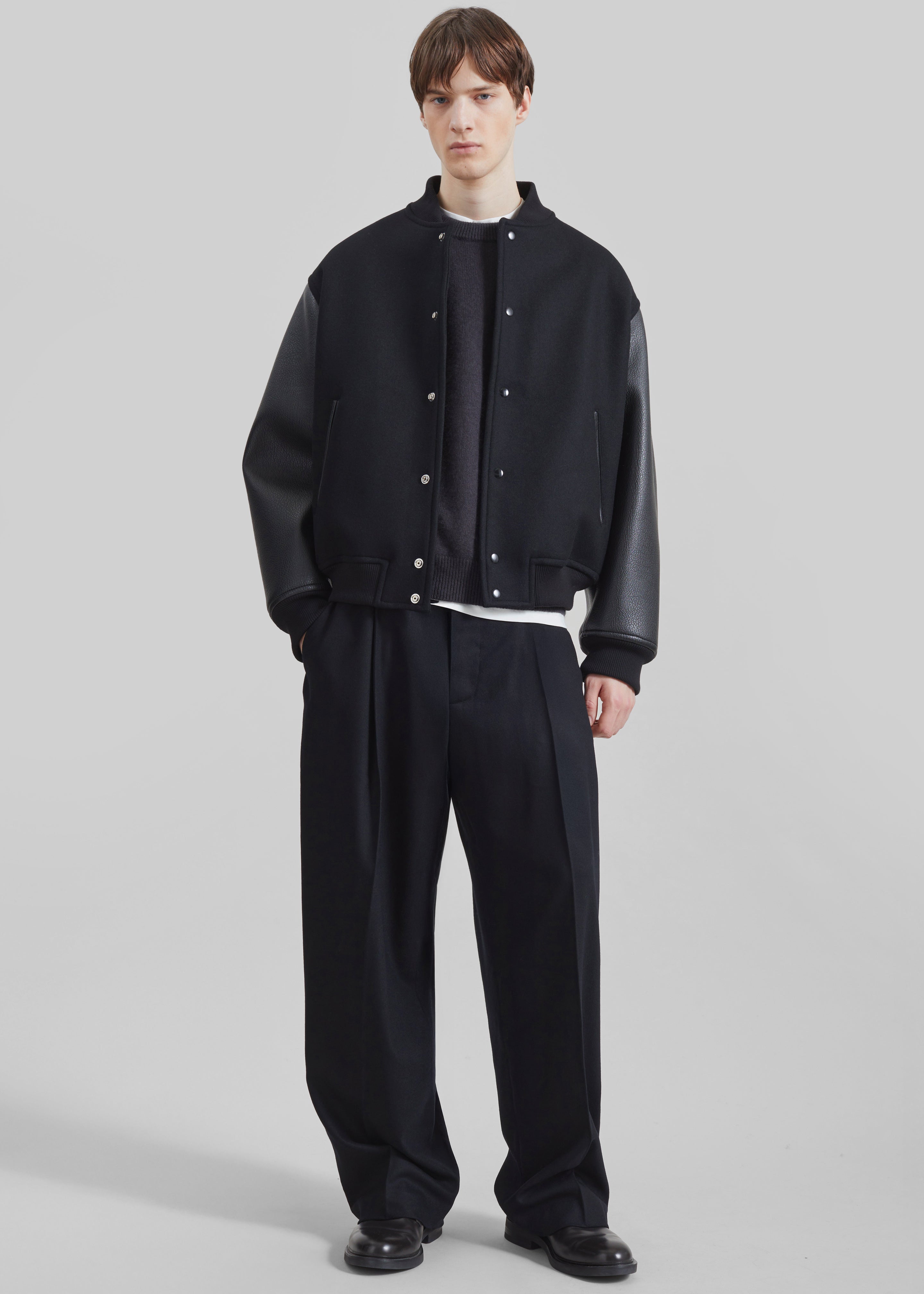 Kerava Oversized Bomber Jacket - Black - 7