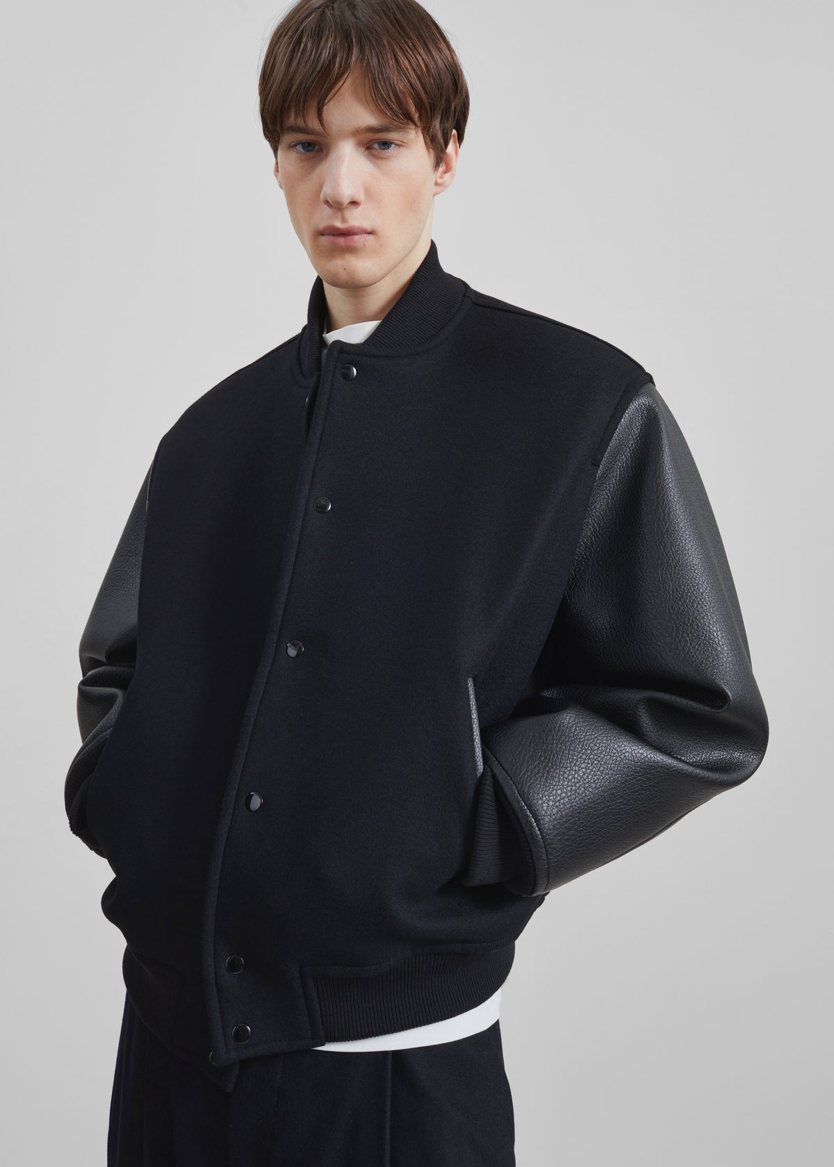 Kerava Oversized Bomber Jacket - Black - 4
