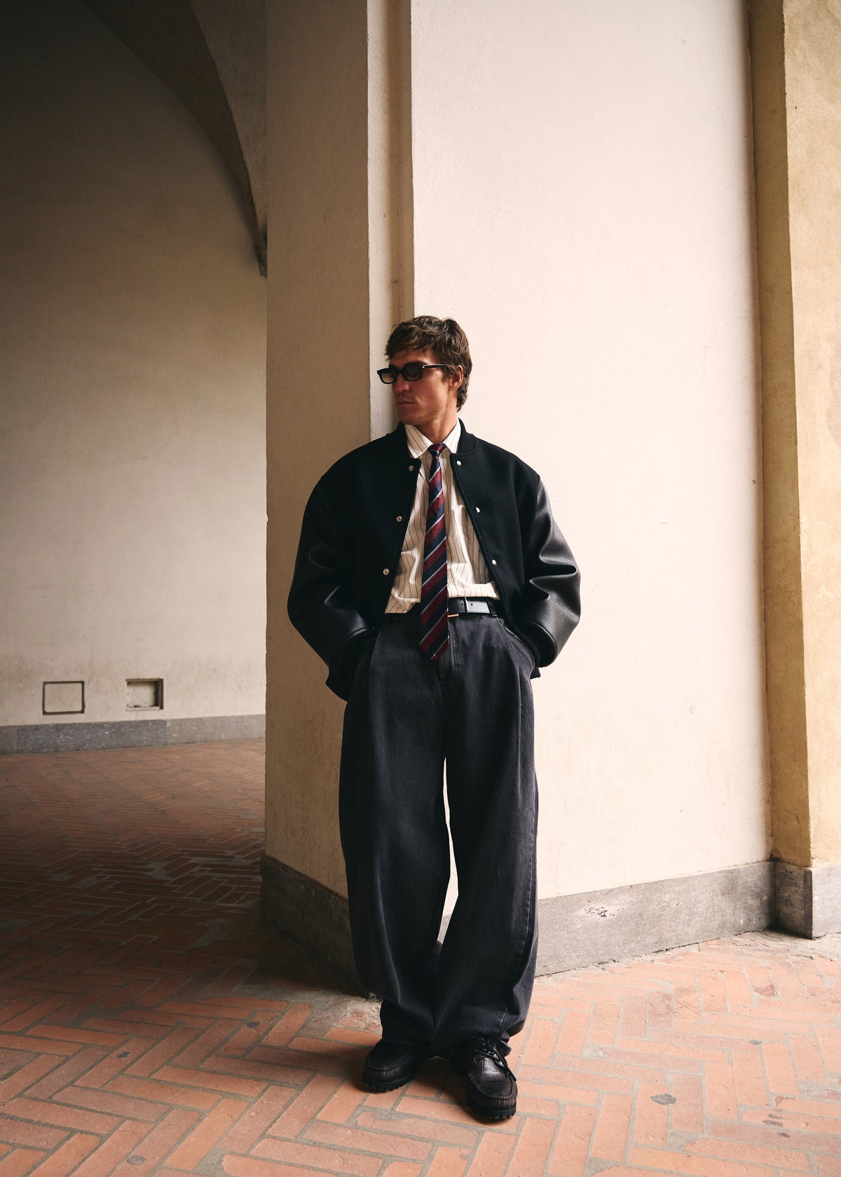 Kerava Oversized Bomber Jacket - Black - 3