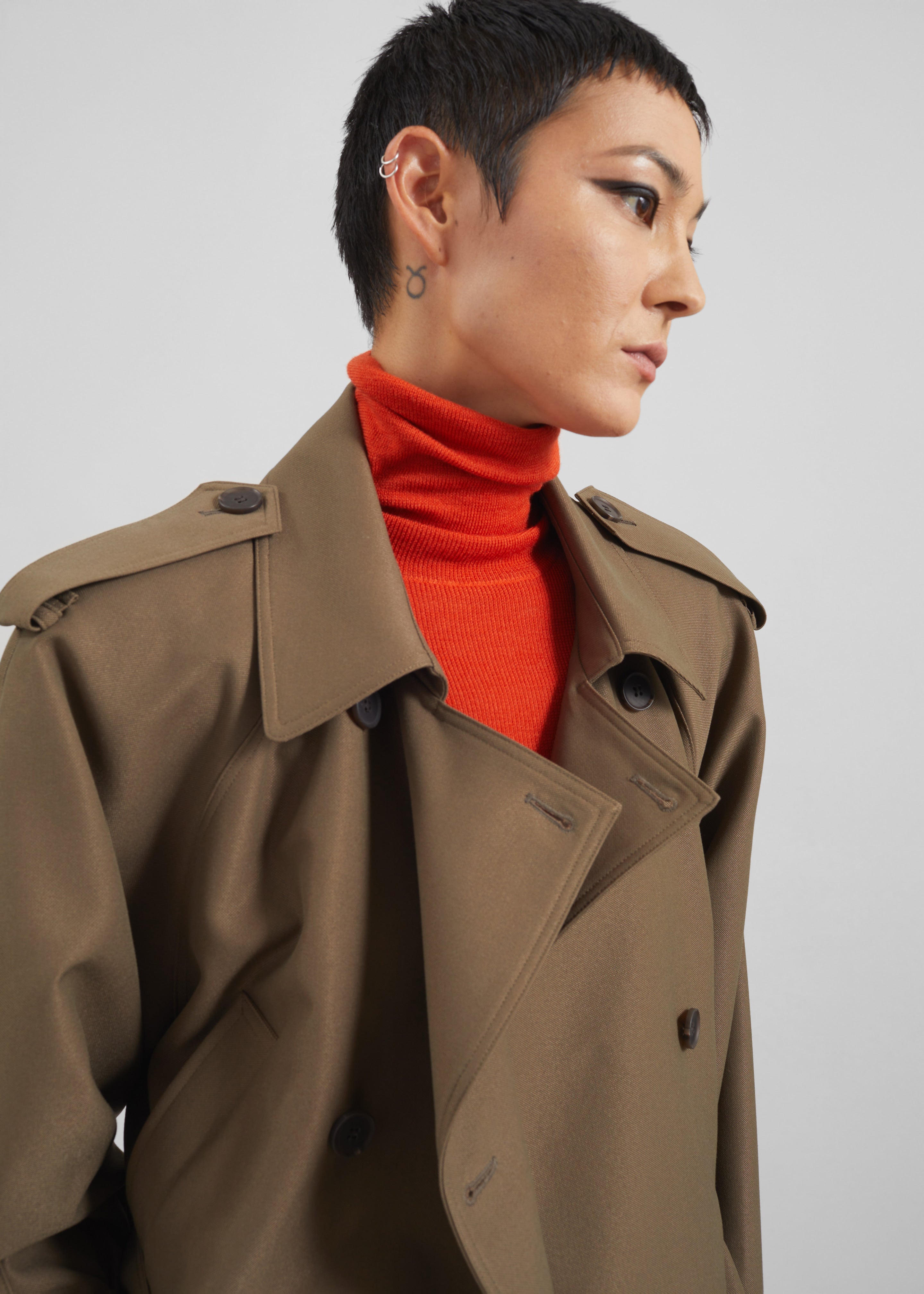 Kinsley Cropped Trench Jacket - Brown – The Frankie Shop