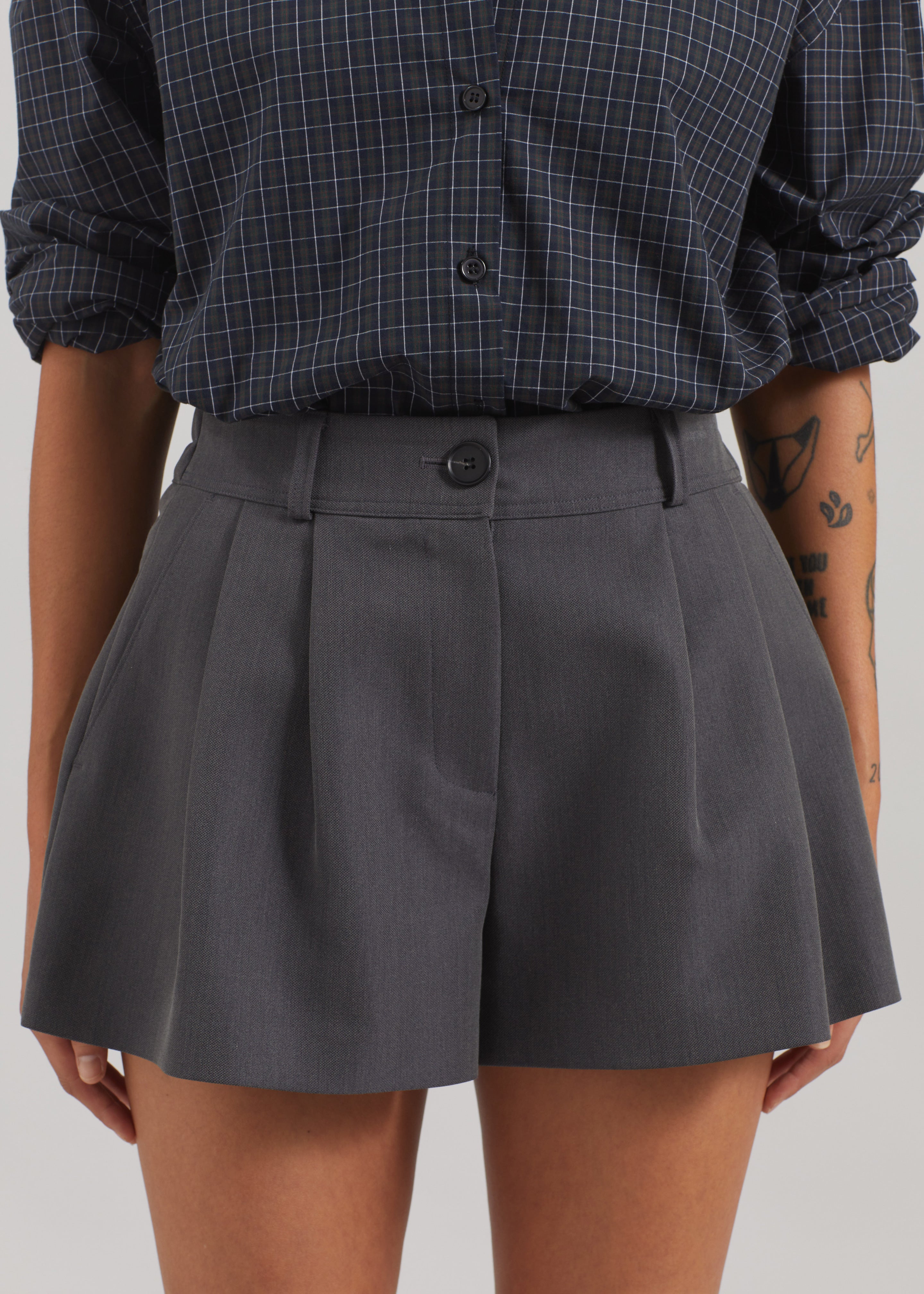 【美品✨】SHISHIKUI CAMI NKIT Short / gray シシクイ SHISHIKUI CAMI NKIT グレー 【公式通販】