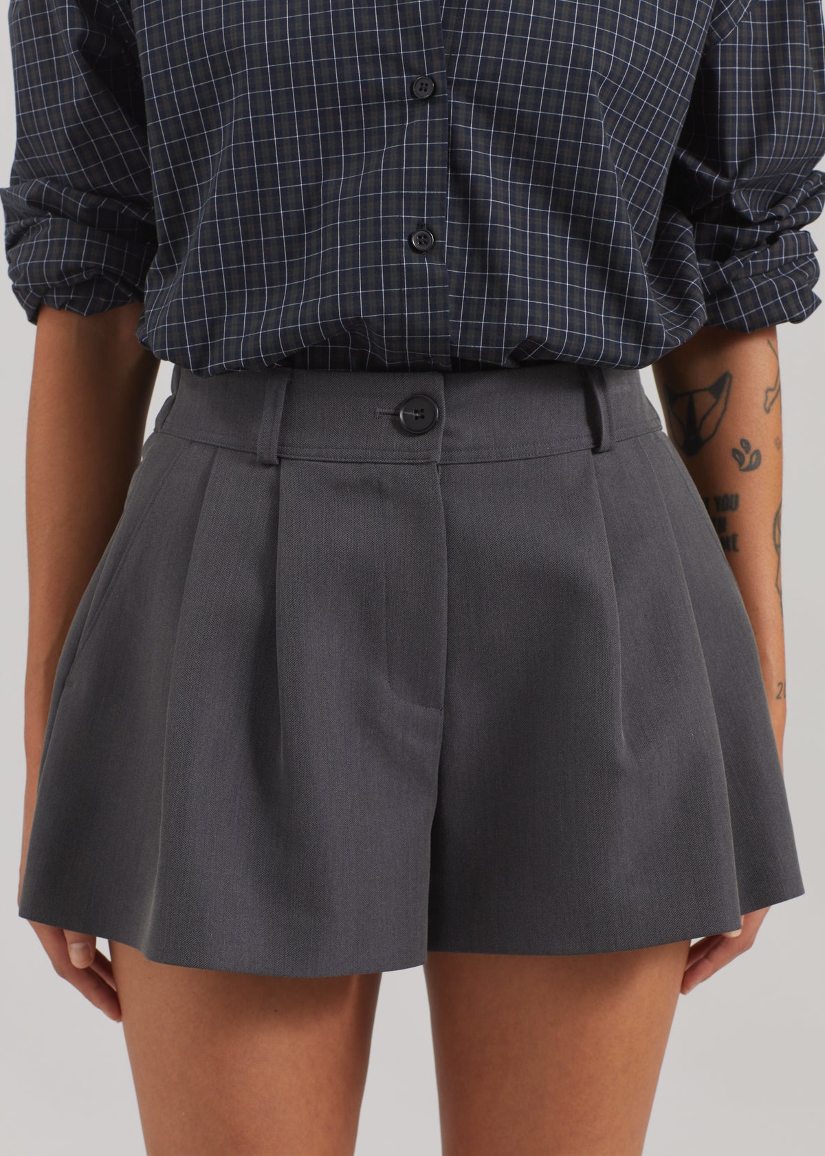 Kinsley Mini Shorts - Grey