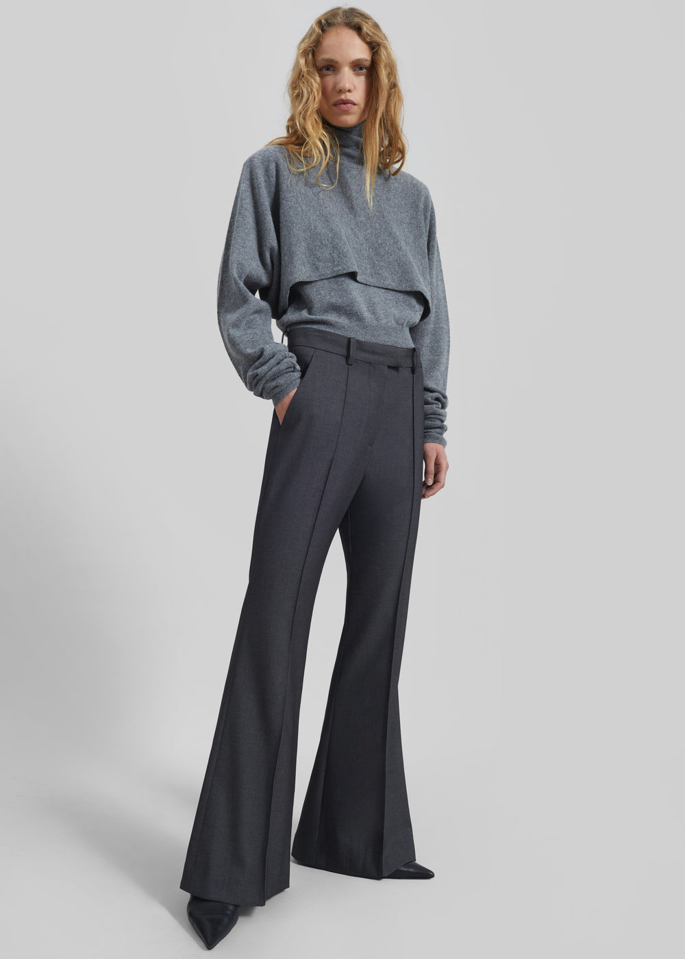 Kvale Pintuck Flared Trousers - Dark Grey